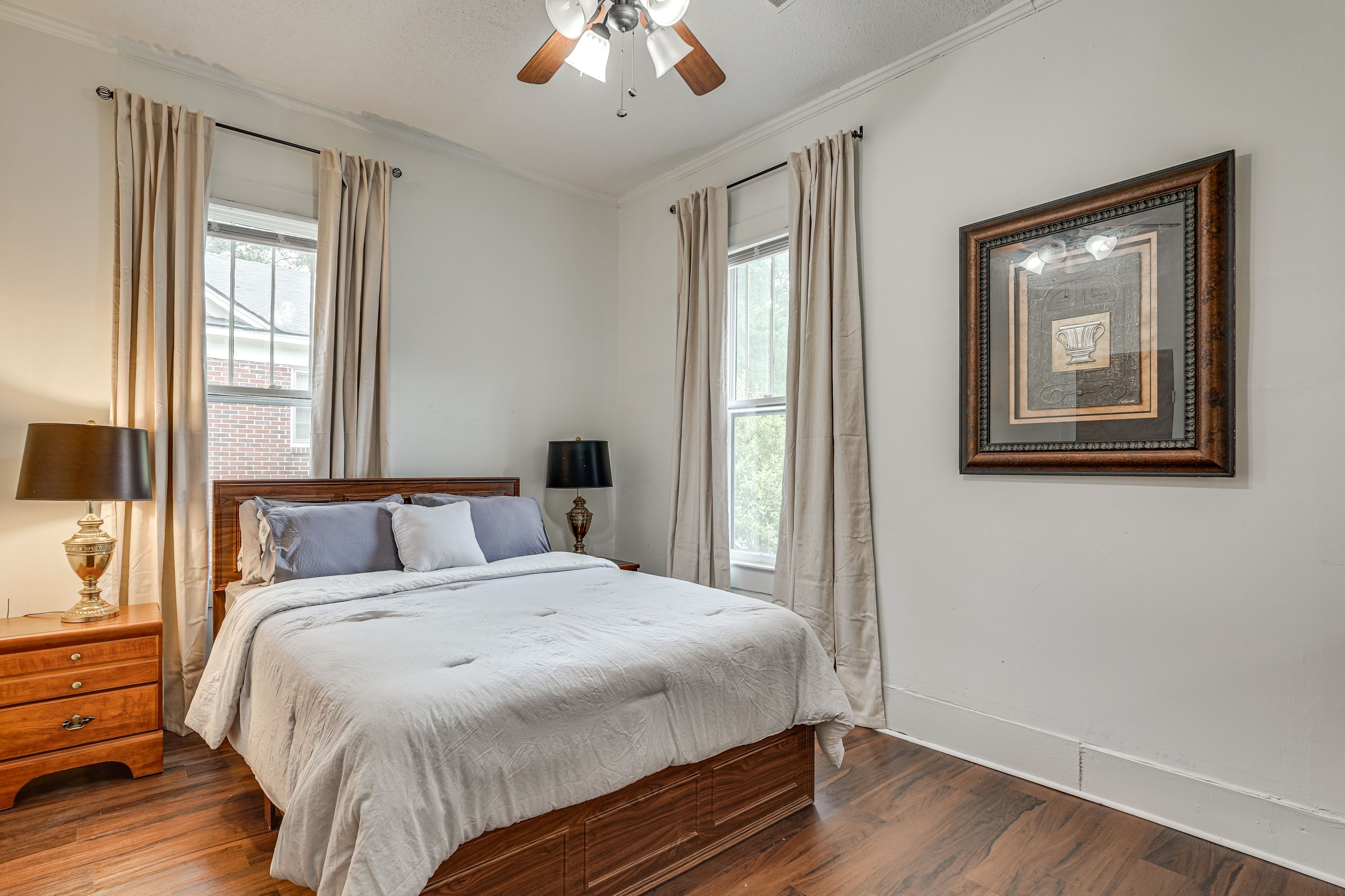 Bedroom 1 | Full Bed