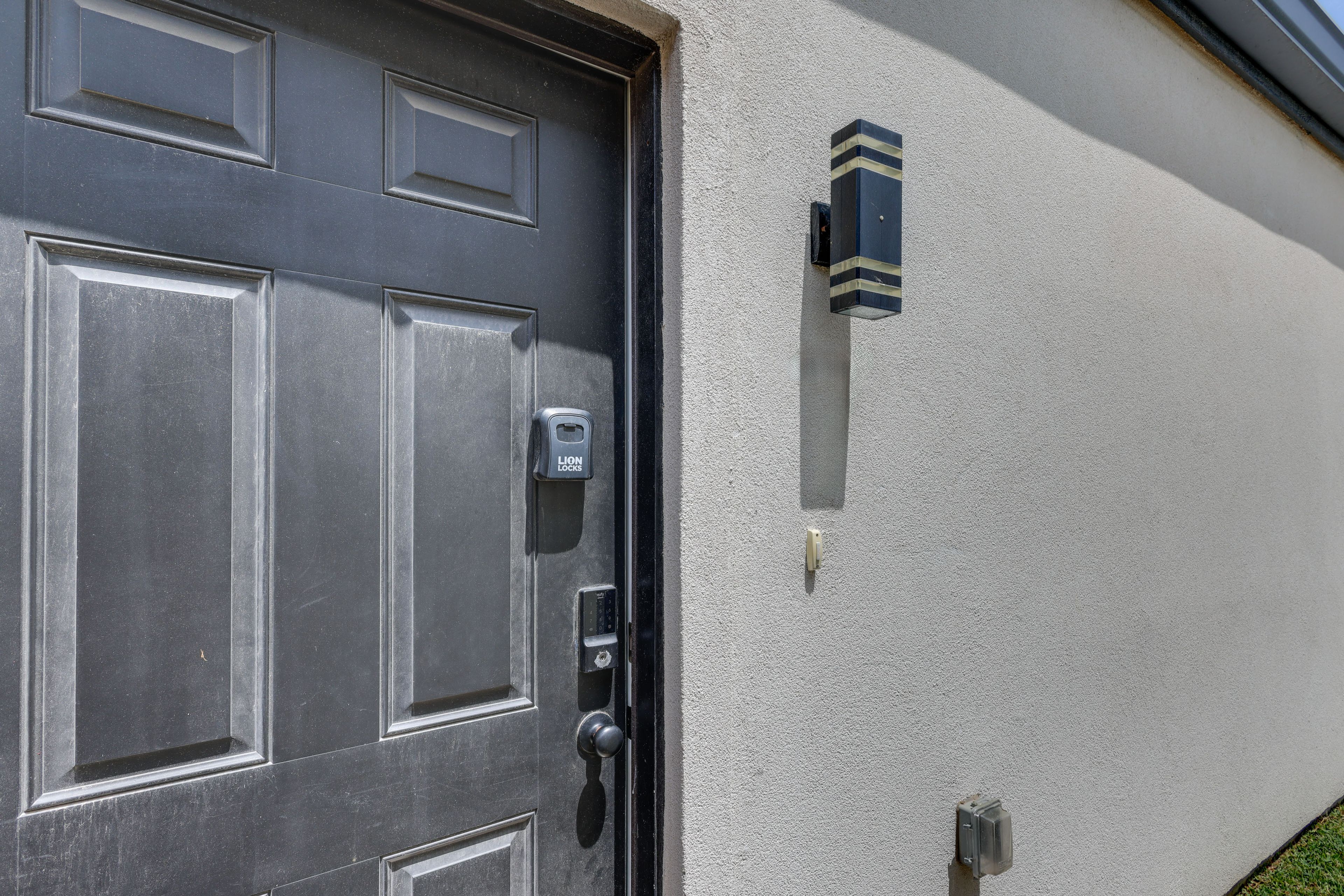 Studios 17 | Property Exterior