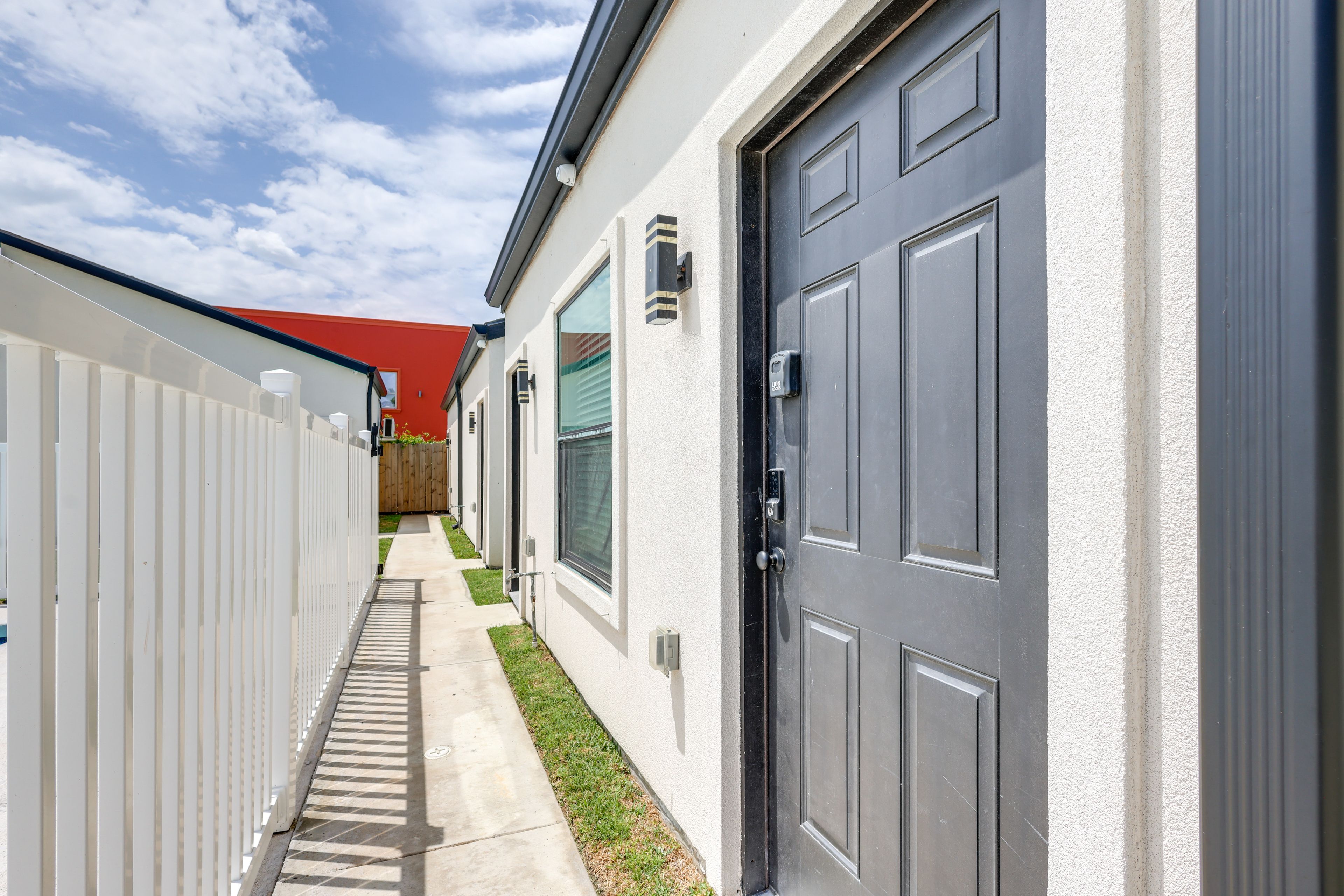 Studio 17 | Property Exterior