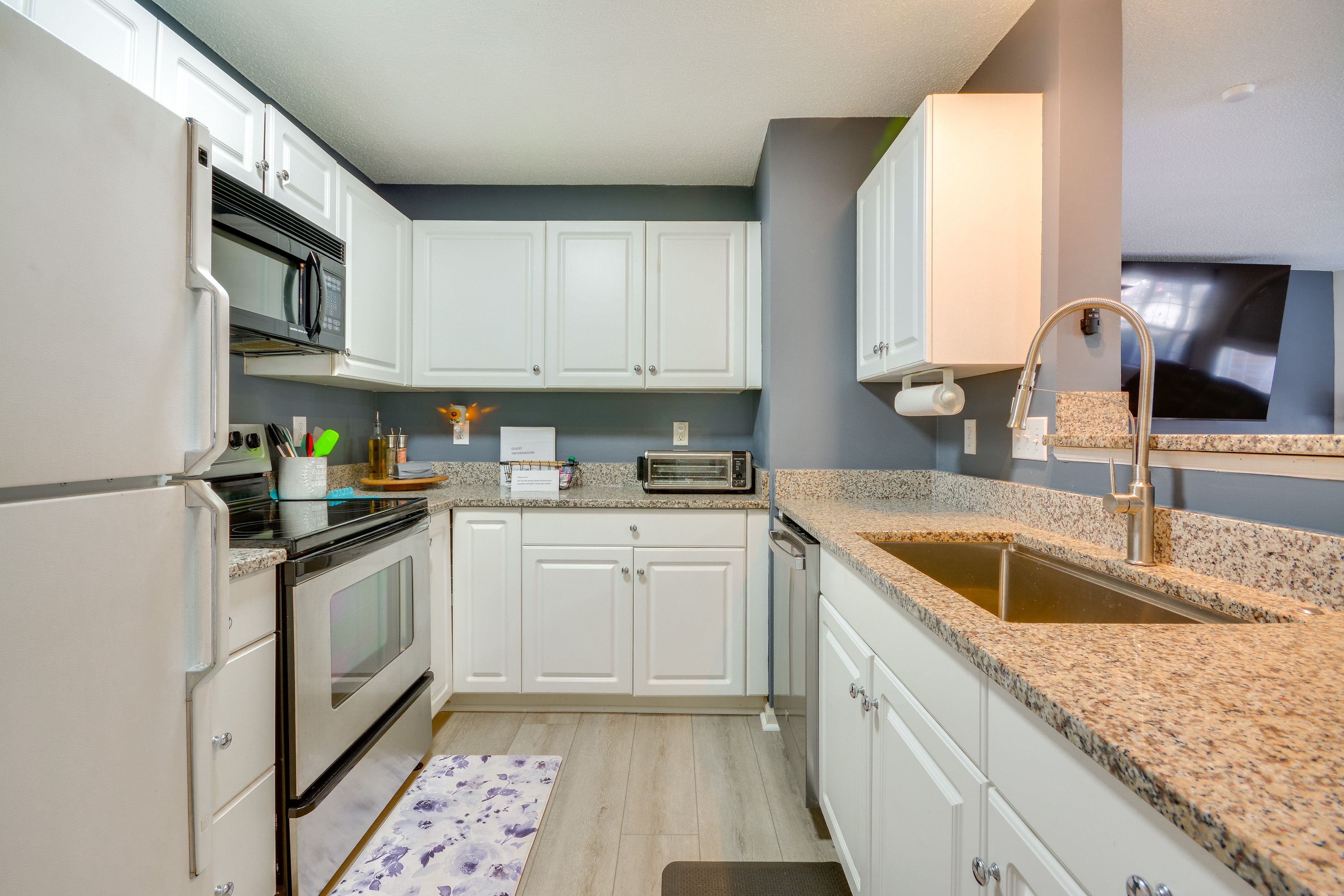 Kitchen | Cooking Basics | Dishware/Flatware | Keurig Coffee Maker | Microwave