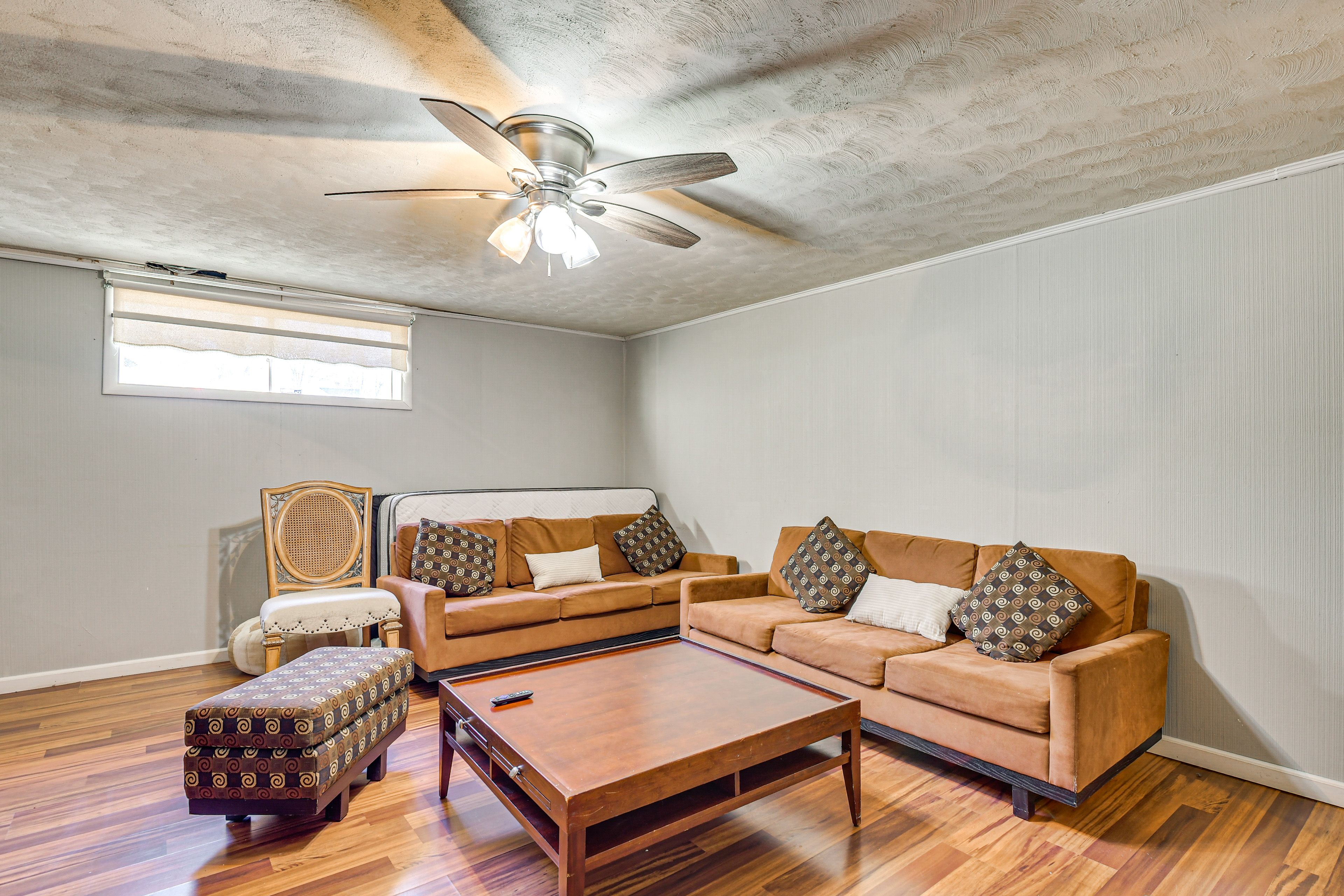 Living Room | Fireplace | Smart TV