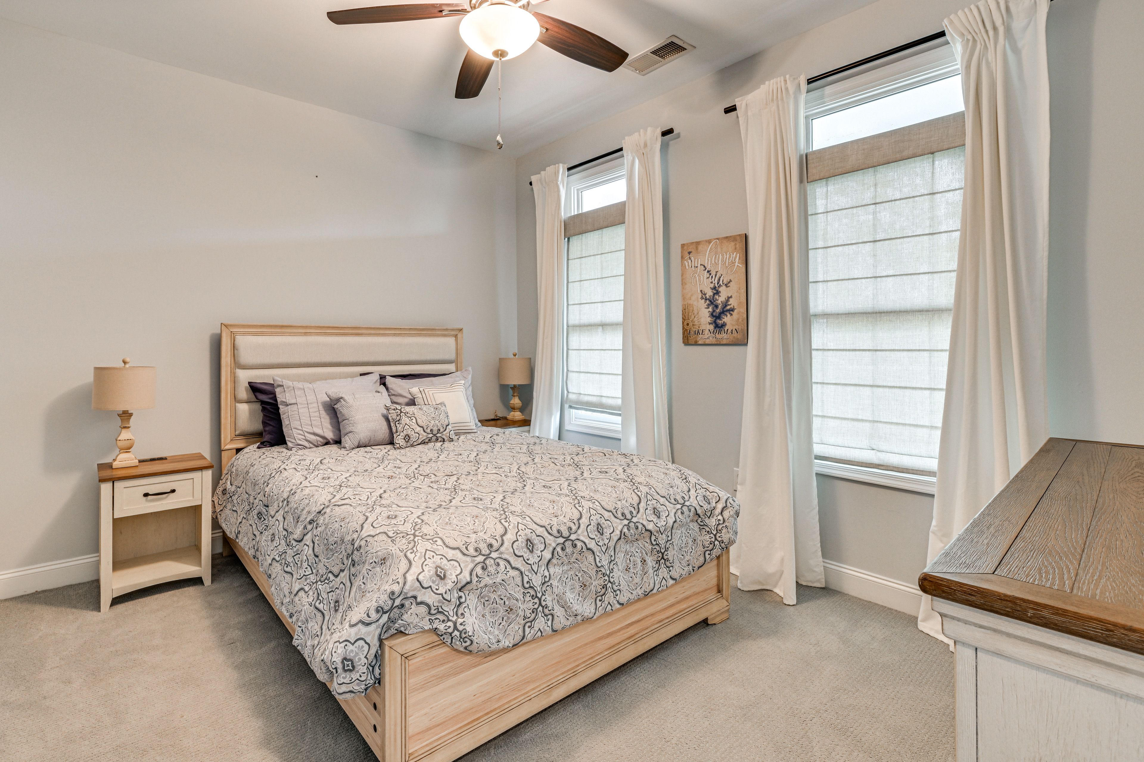 Bedroom 2 | Main Level | Queen Bed