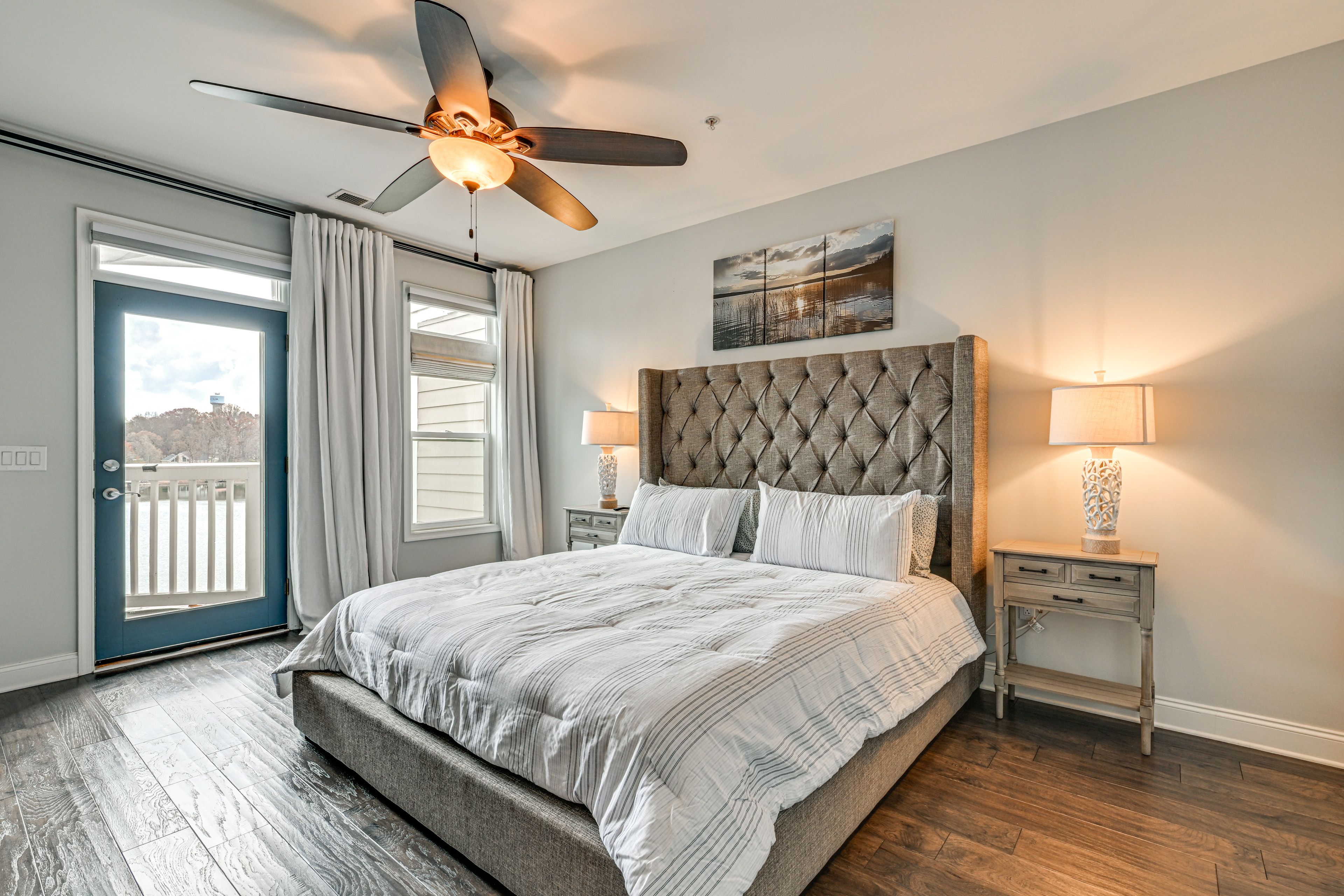 Bedroom 1 | Main Level | King Bed | Smart TV | Balcony Access | Linens Provided