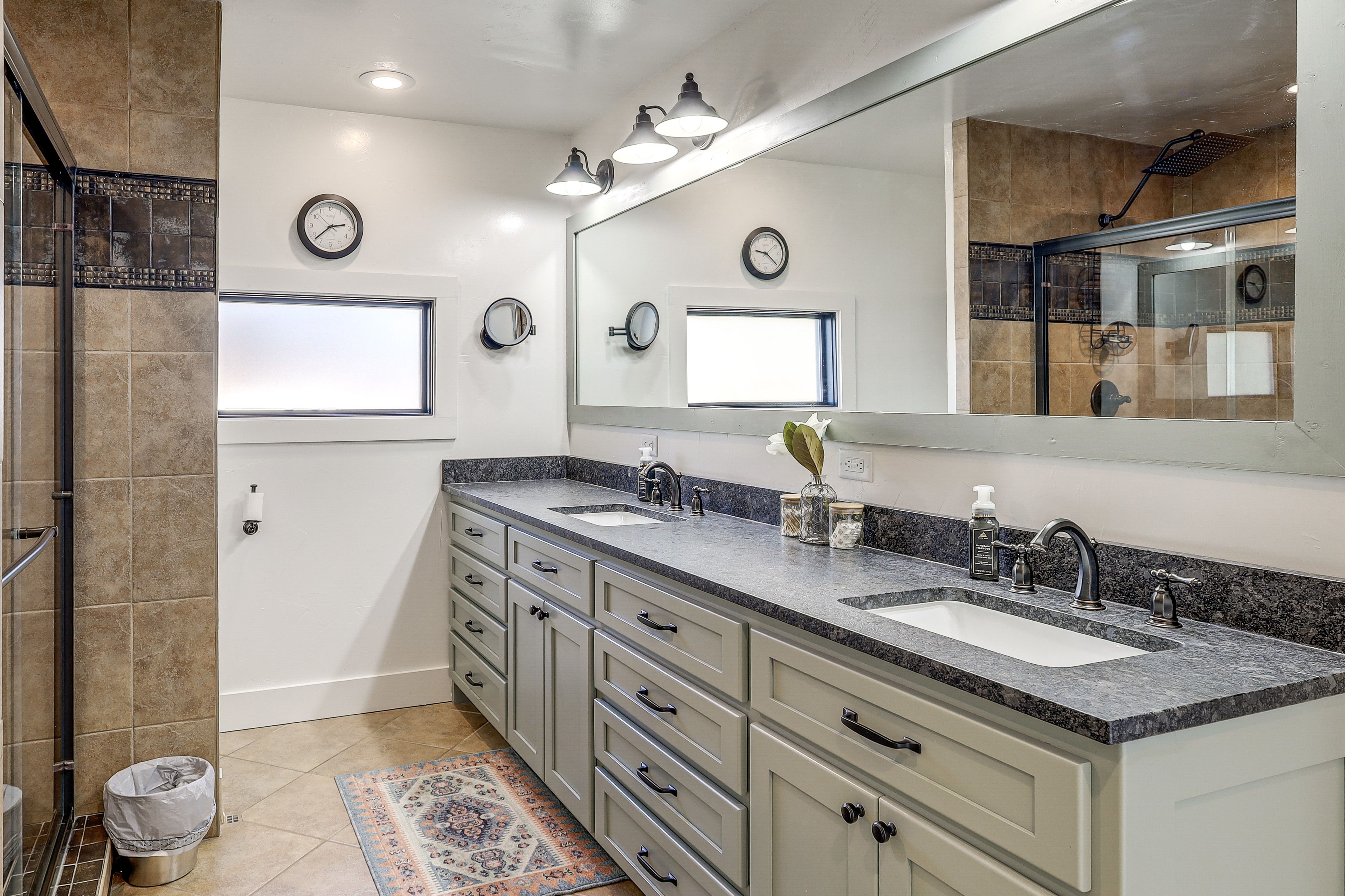 Full Bath | Main Level