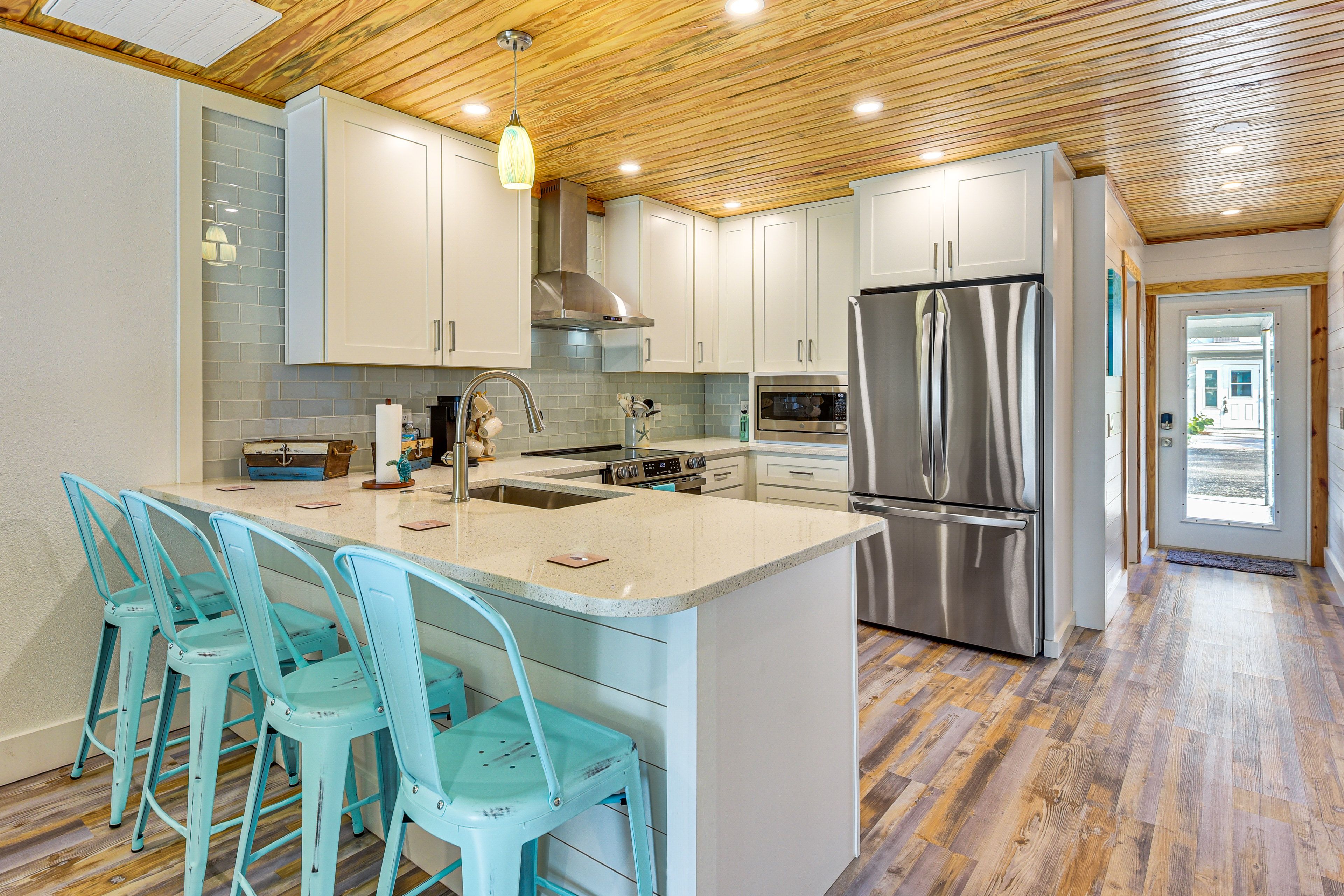 Dining Bar | Dishware/Flatware | Kitchen | Cooking Basics