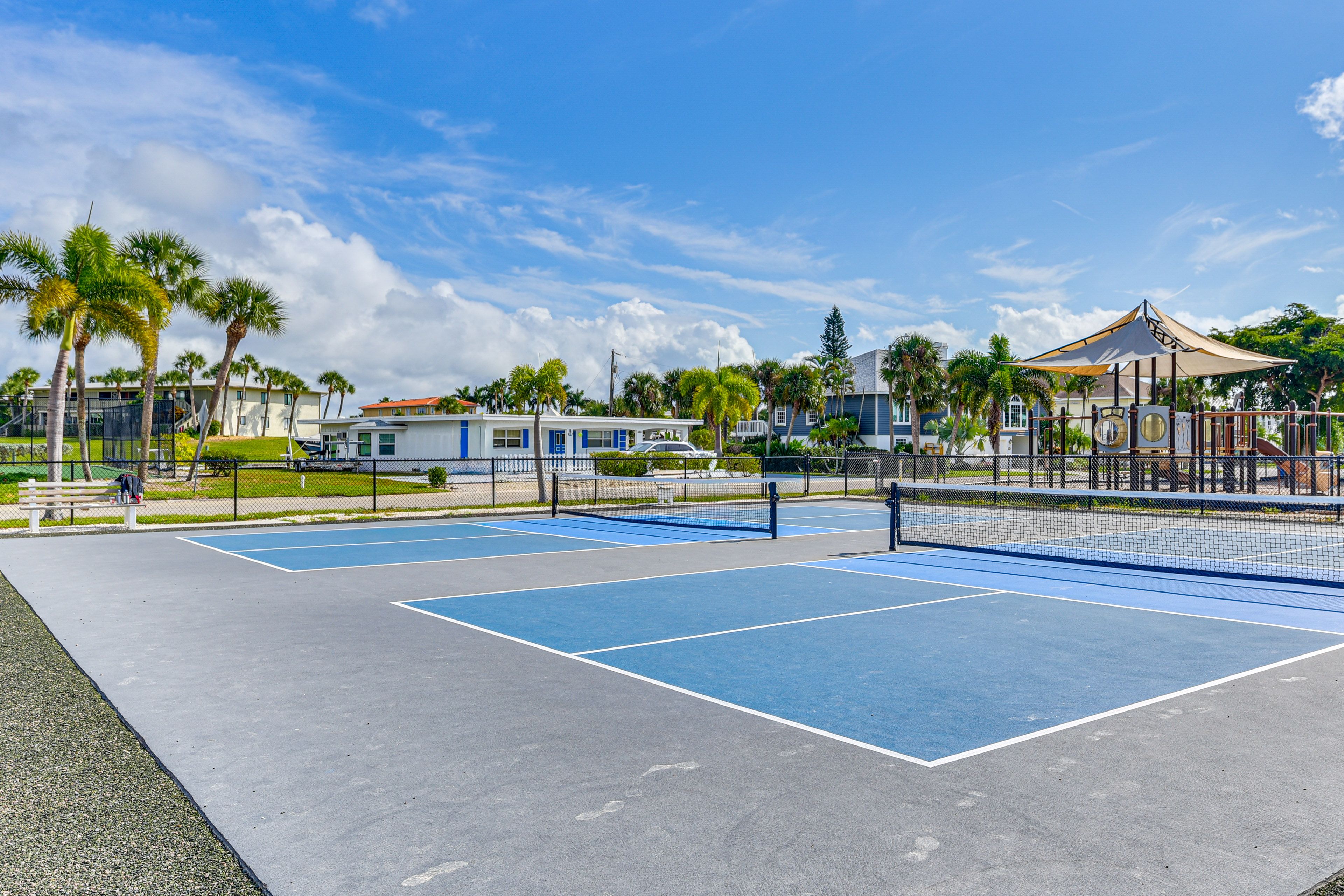 Seaside Gardens | Community Amenities
