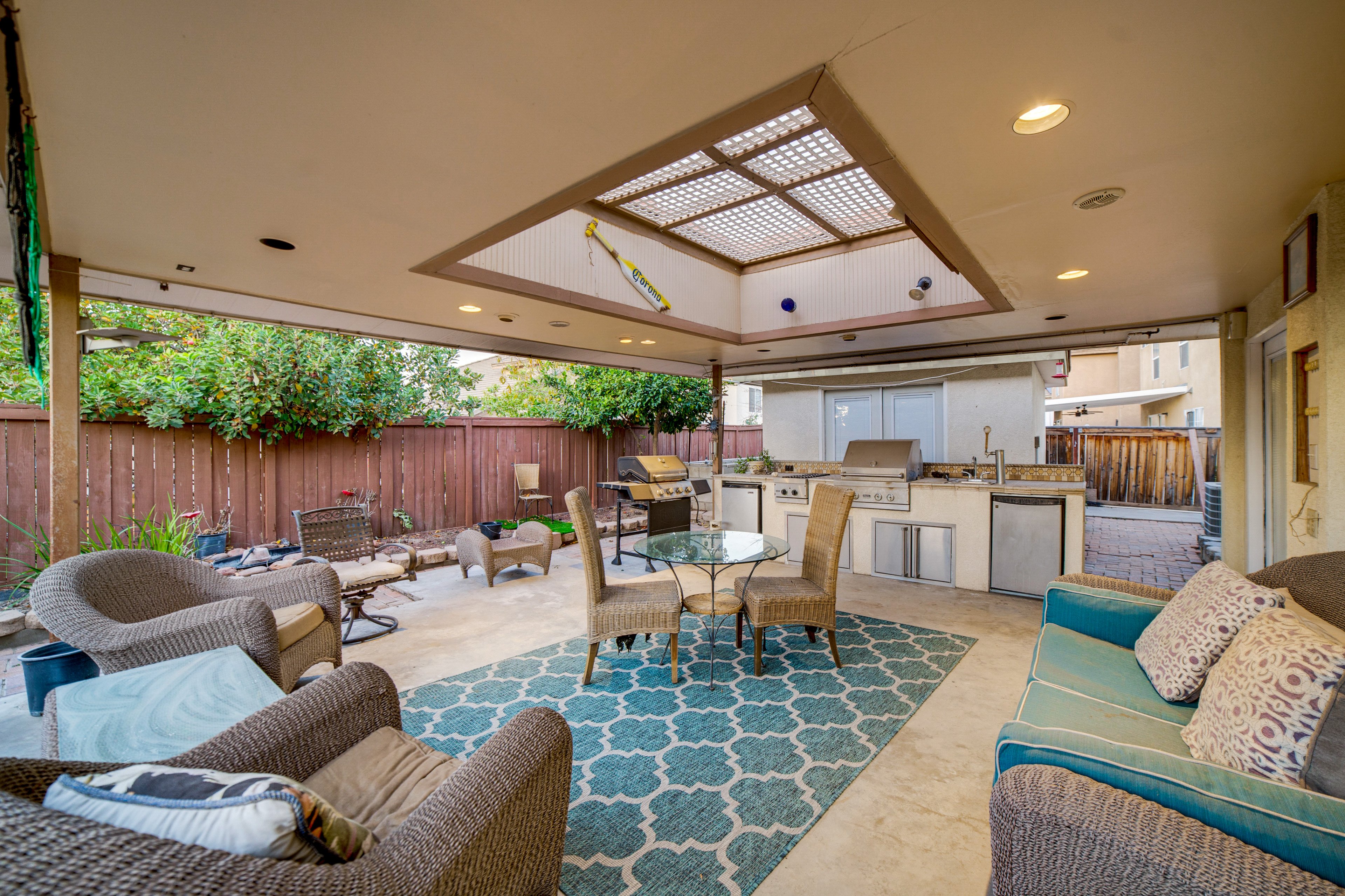 Riverside Vacation Rental | 3BR | 2BA | 800 Sq Ft | 1 Step to Enter