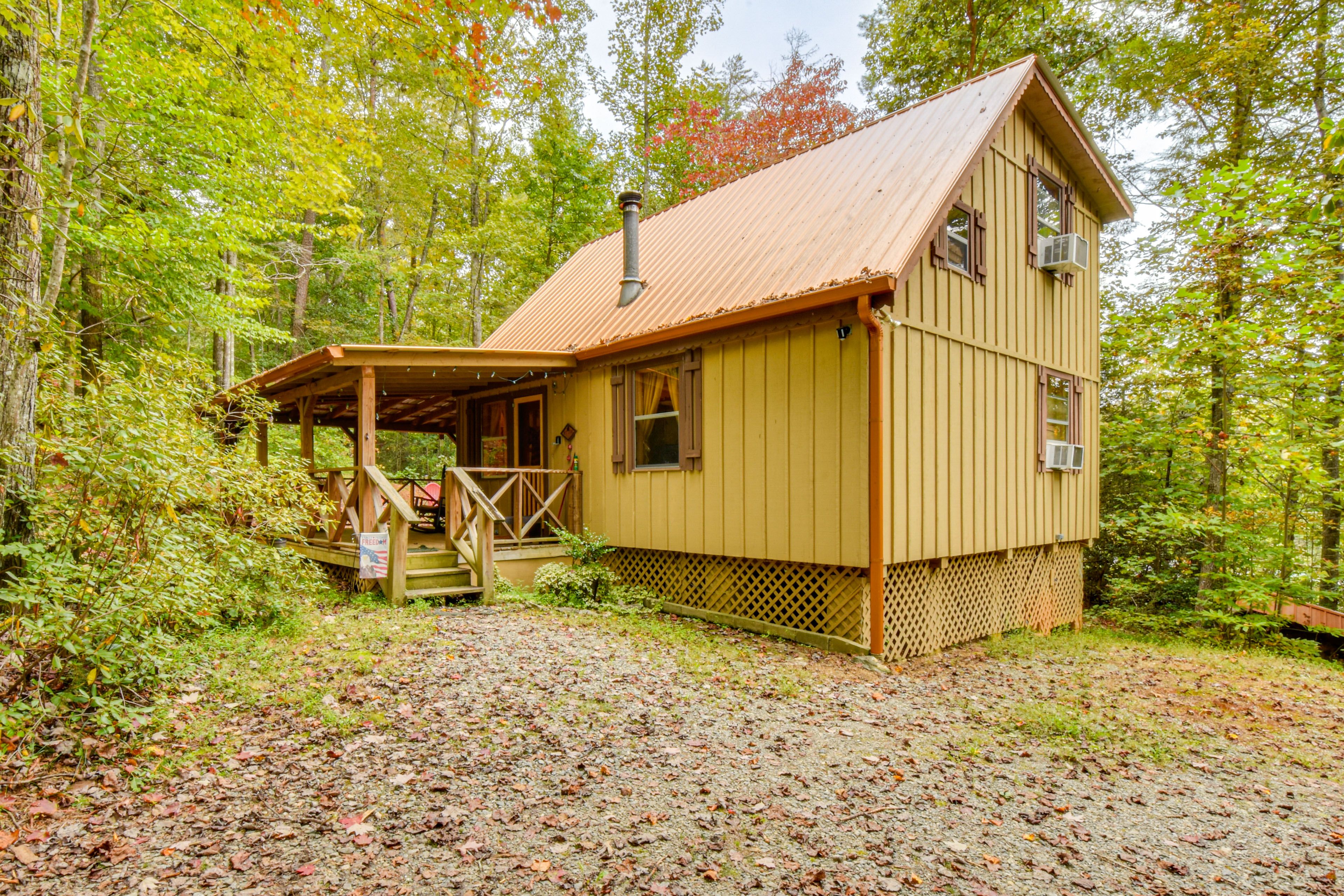 Parking | Driveway (3 Vehicles)