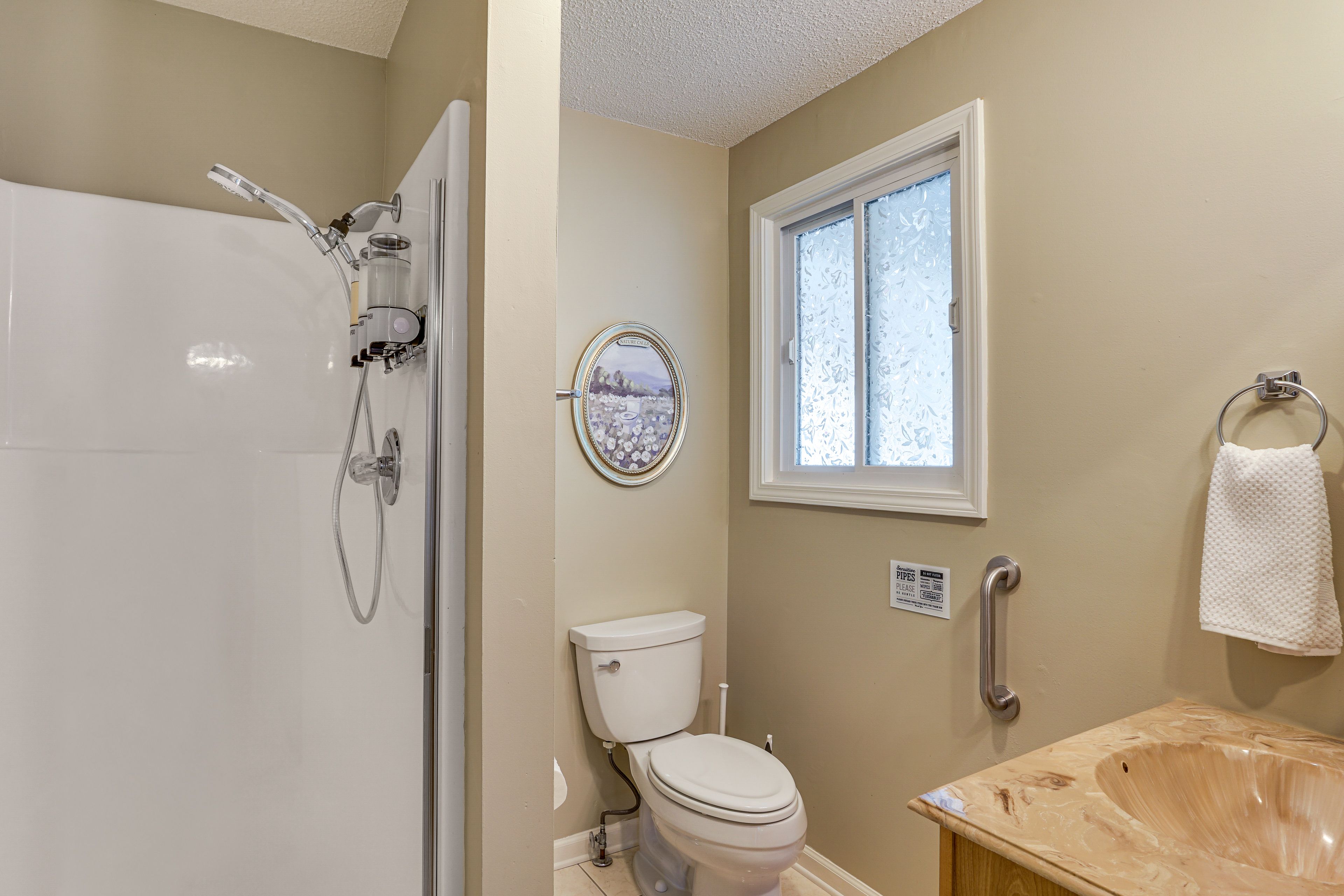 En-Suite Bathroom | Entry Level