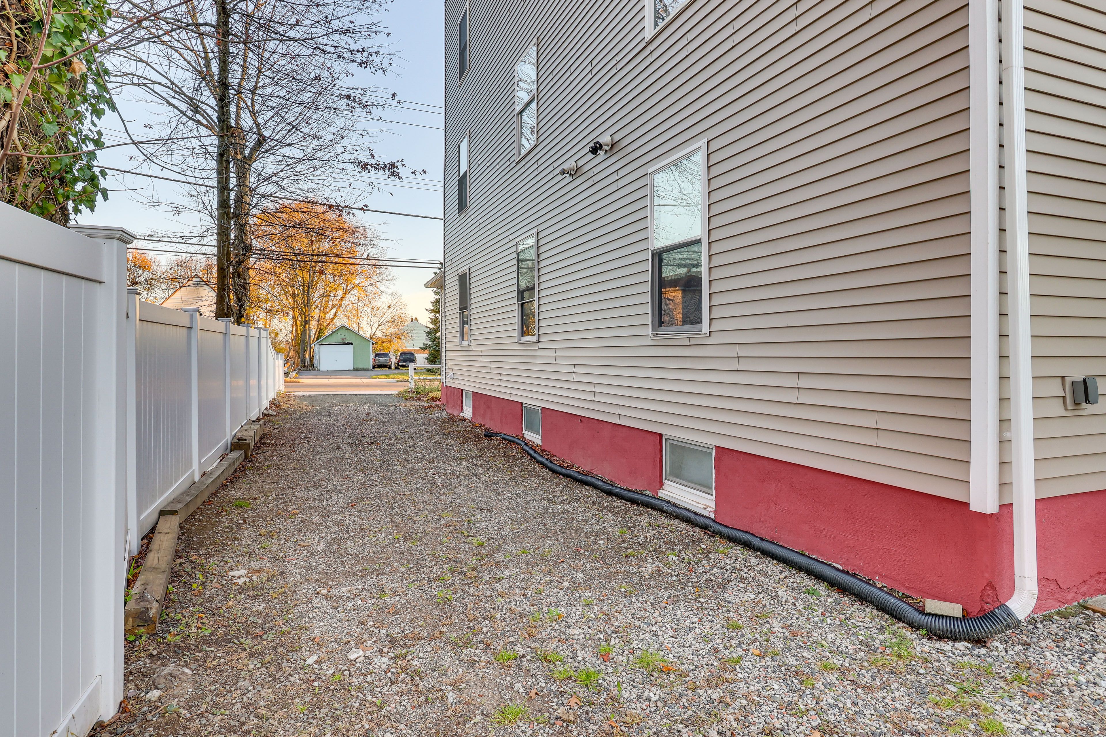 Parking | Parking Lot (4 Vehicles)