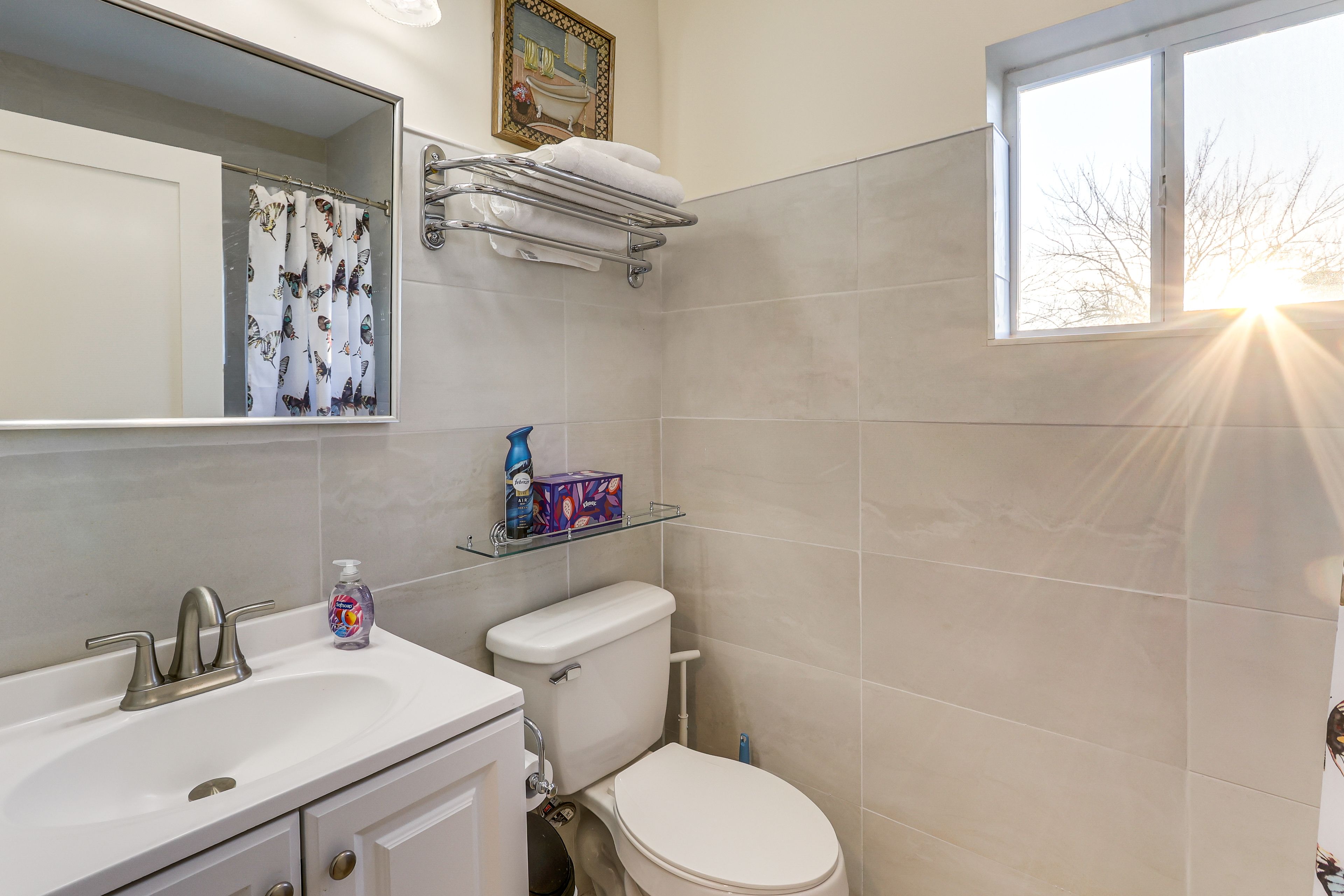 Bathroom | Upper Level