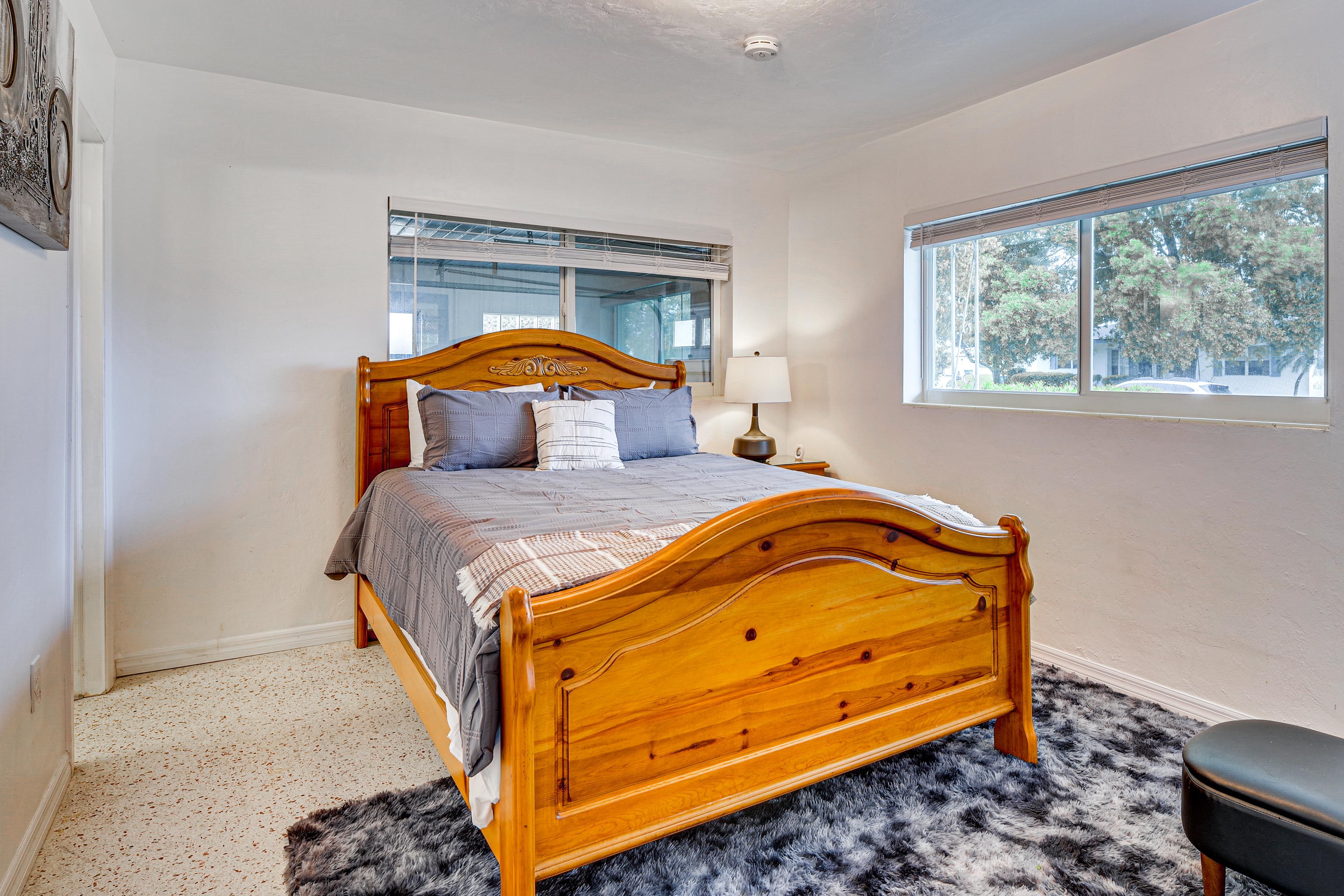 Bedroom 2 | Full Bed