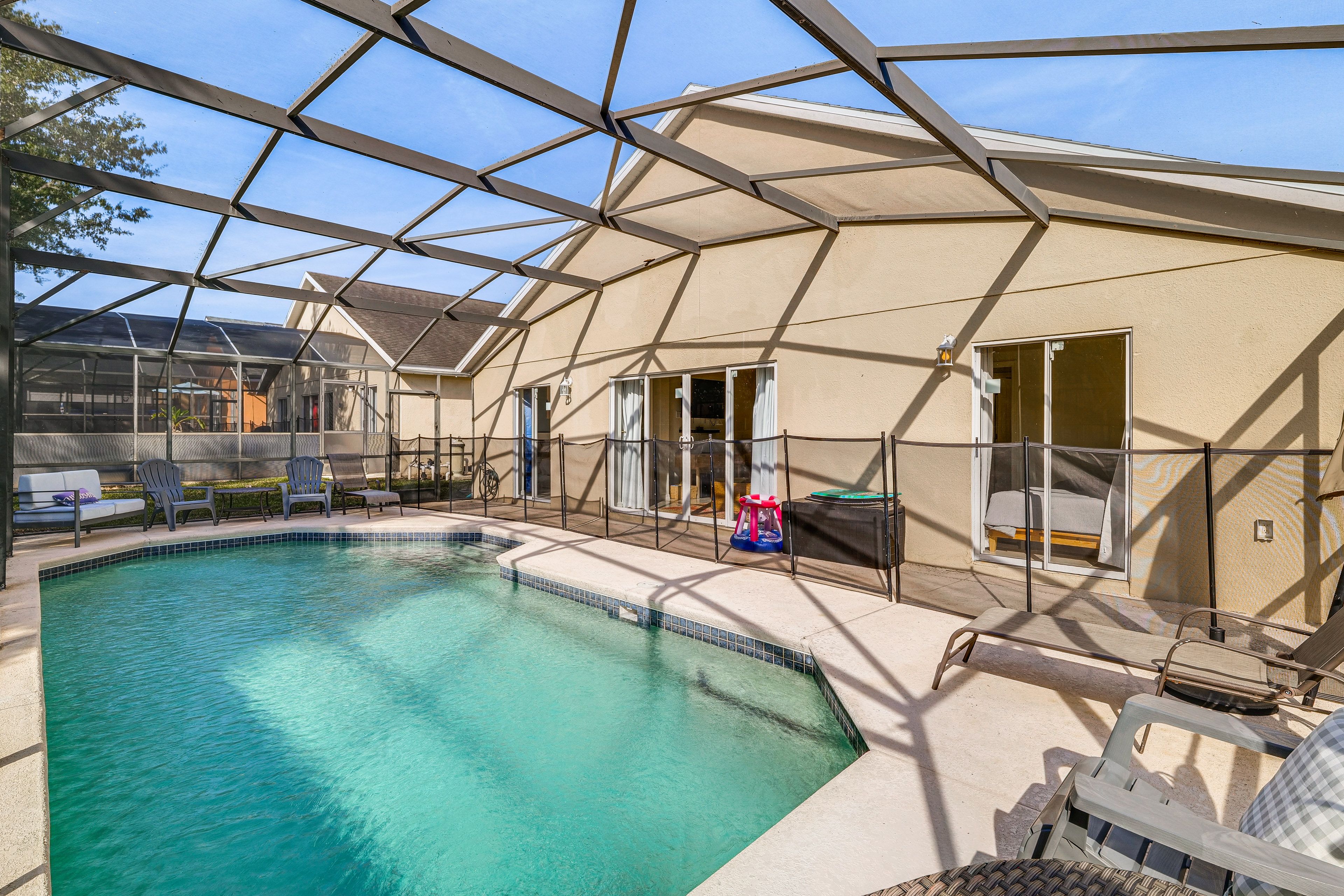 Davenport Vacation Rental | 4BR | 2BA | 1,412 Sq Ft | 2 Steps to Enter