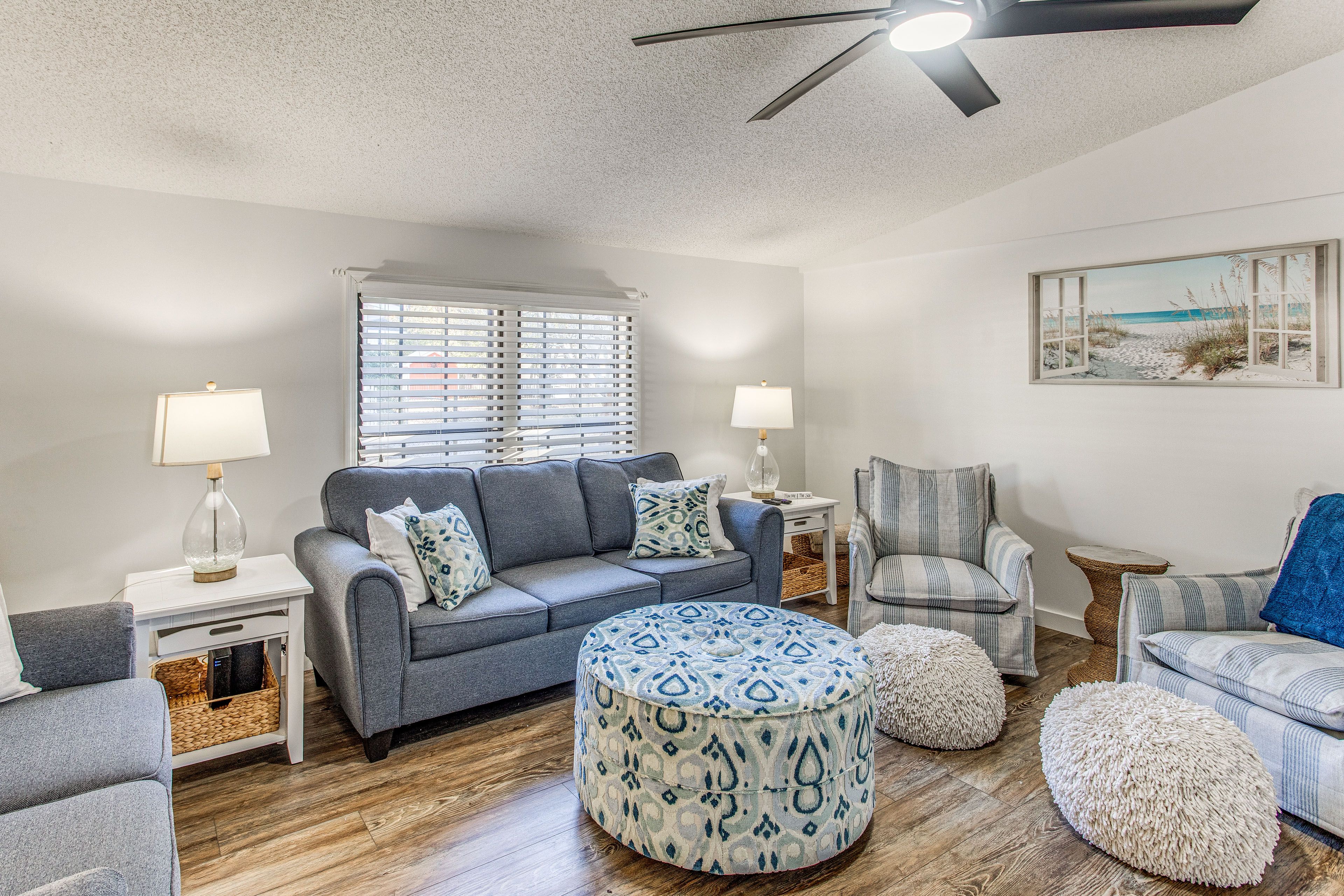 Living Area | Full Sleeper Sofa | Smart TV