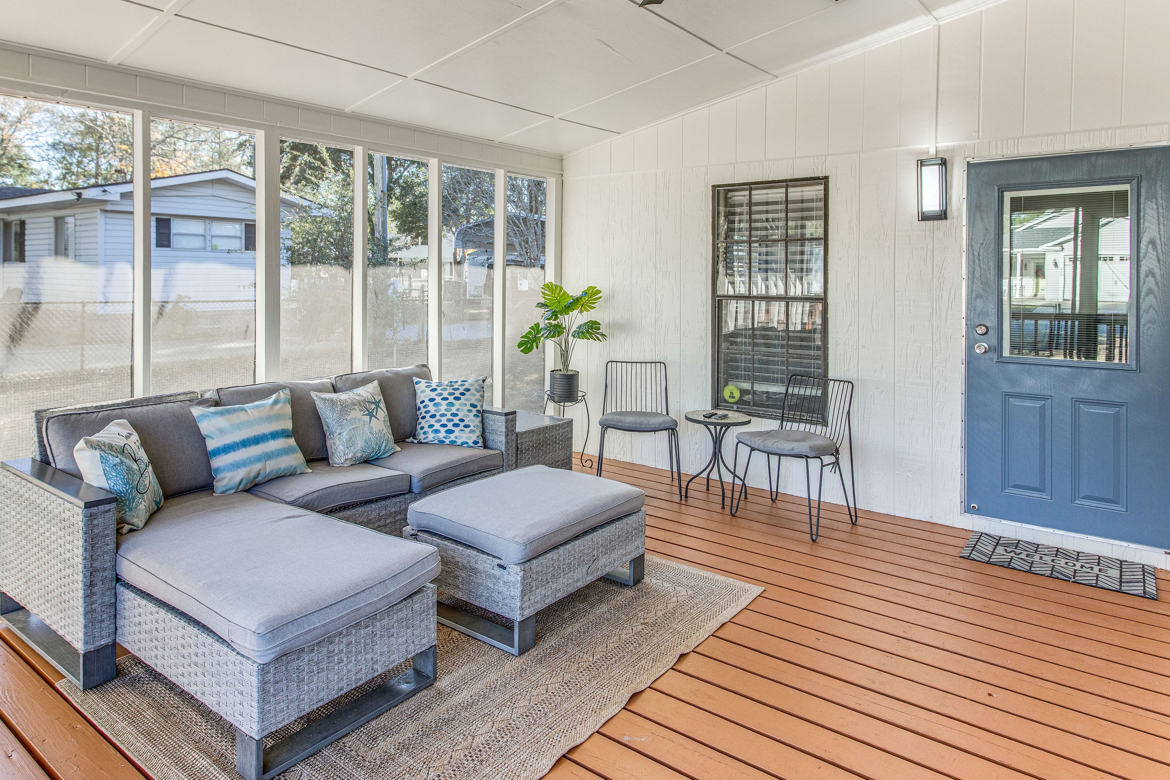 House Exterior | Screened Porch | Dining Area | Smart TV