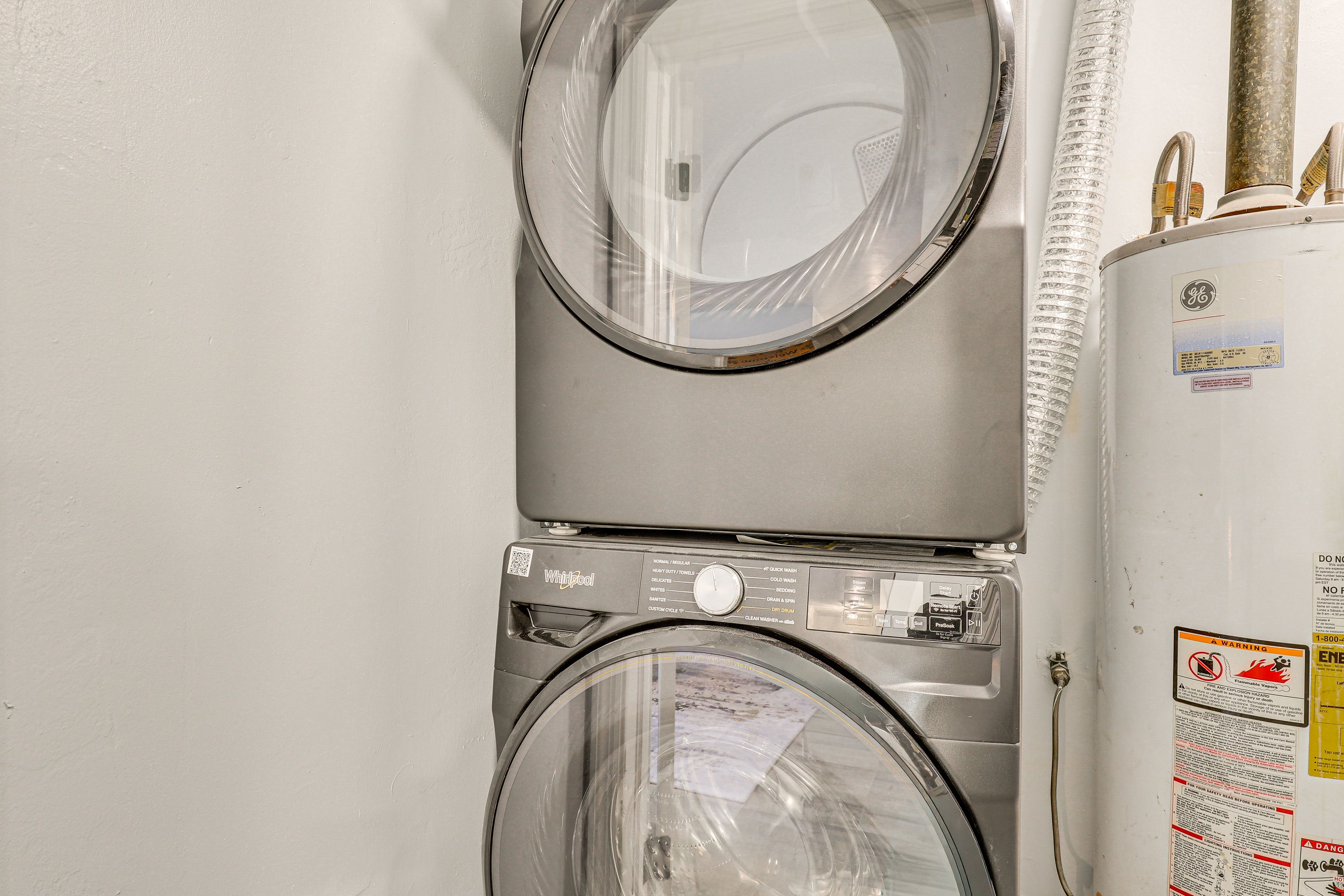 Laundry Room | Washer/Dryer