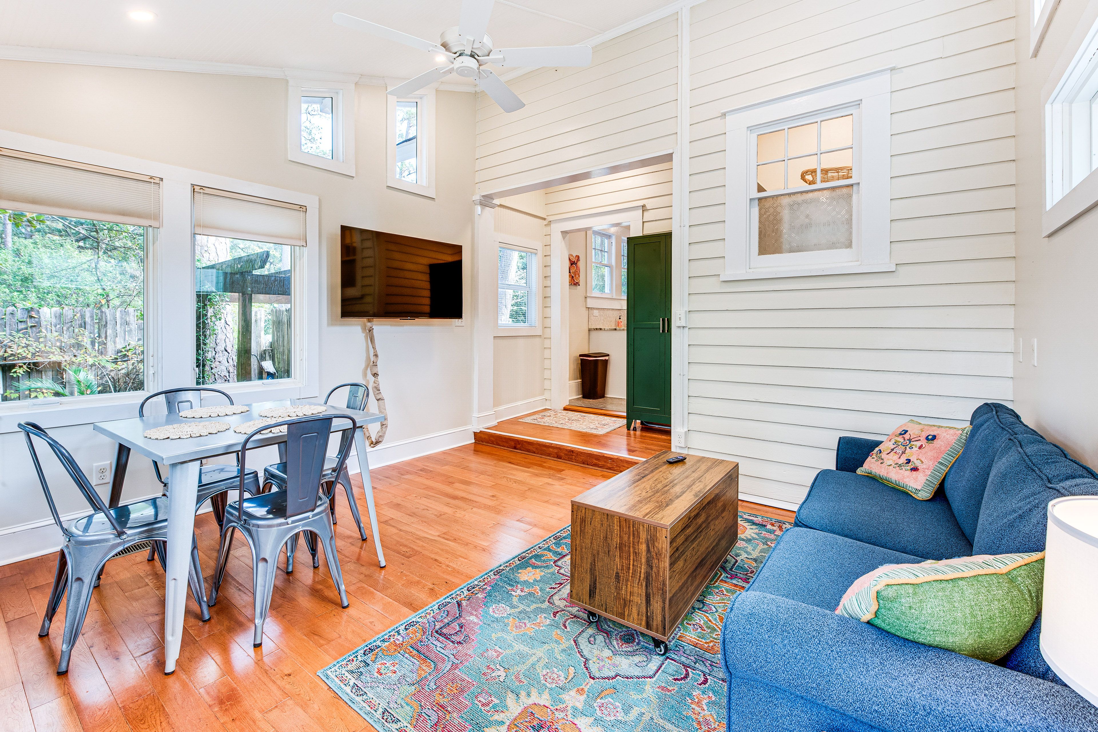 Bonus Room | 1 Step to Enter | Smart TV