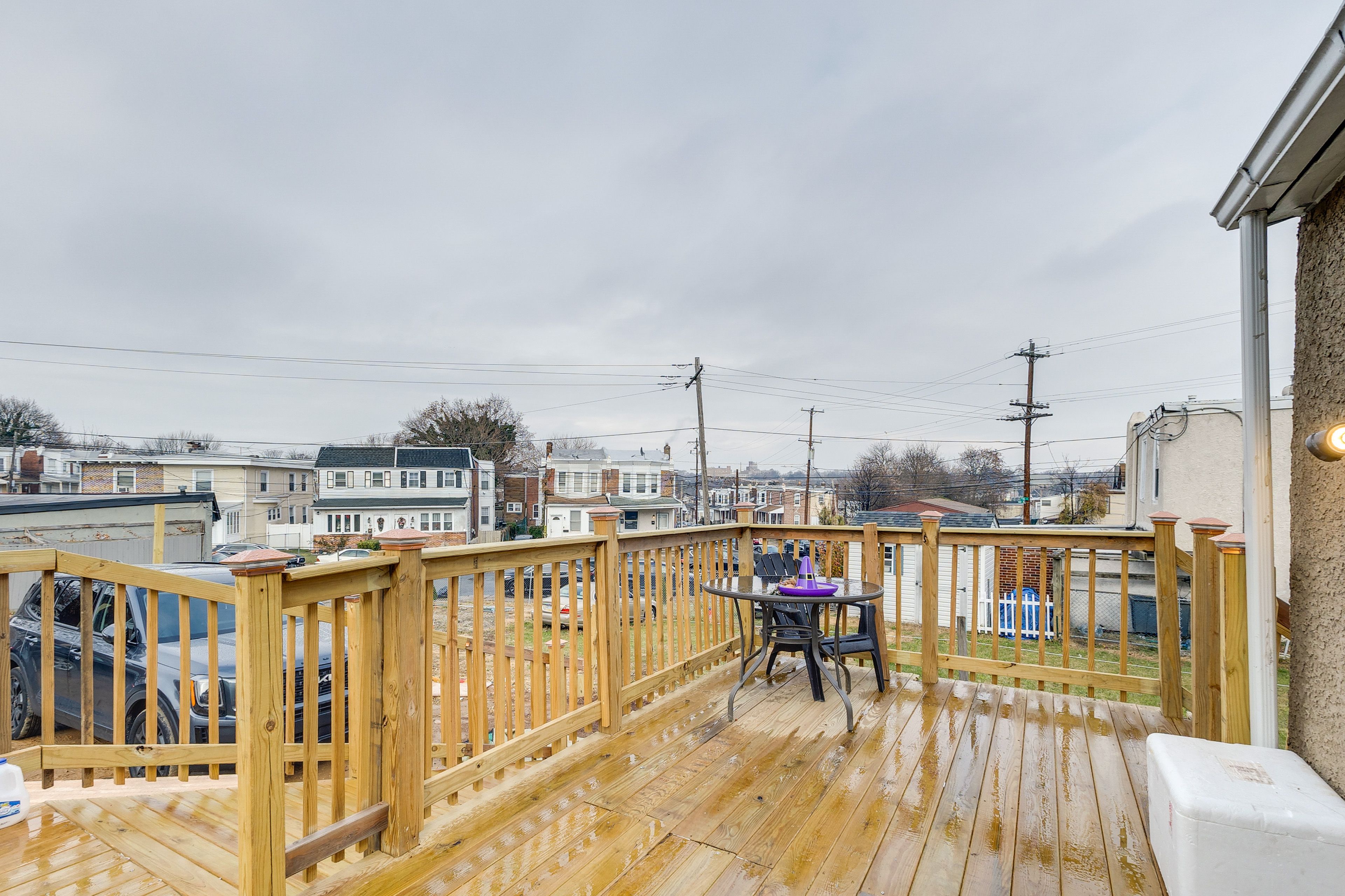 Shared Deck | Tables | Seating | Shared Backyard Parking (1 Vehicle)