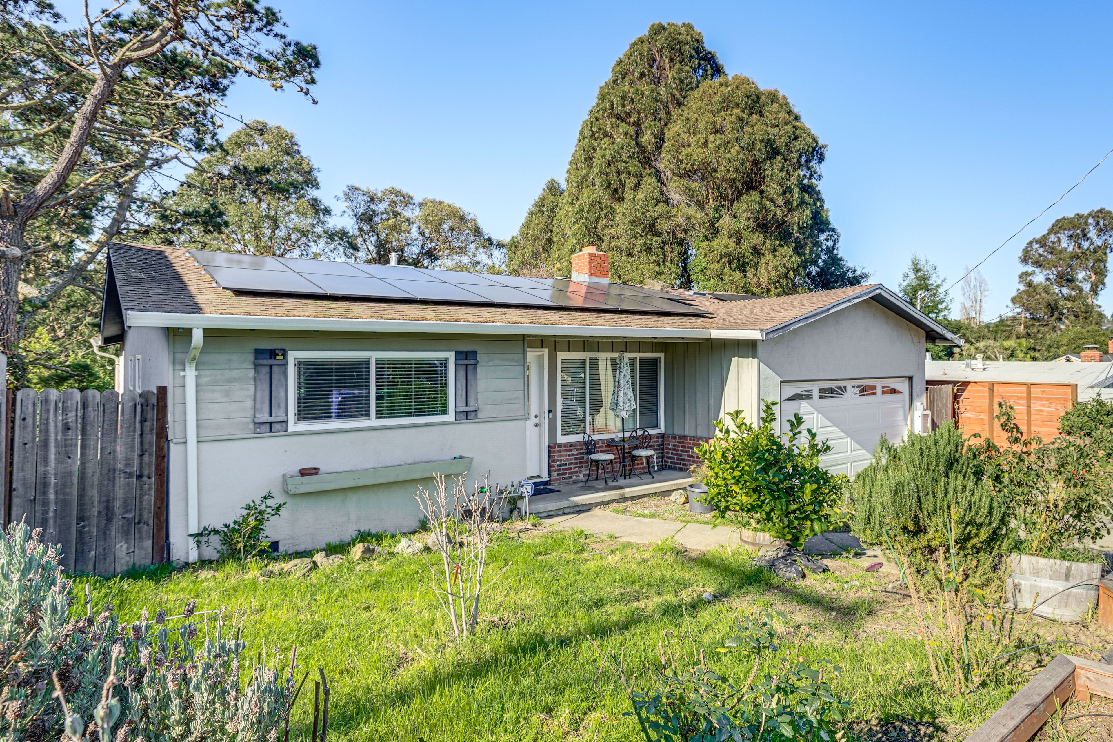 Exterior | Walk to Hiking Trails