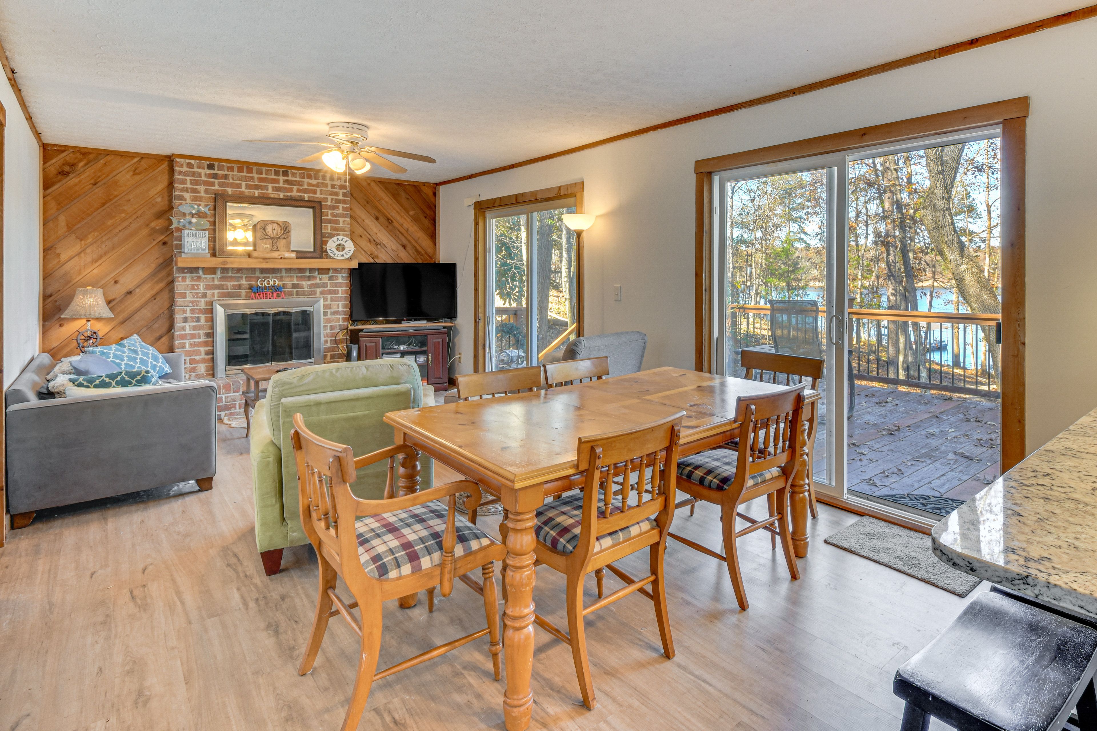 Hartwell Vacation Rental | 4BR | 3BA | 1,700 Sq Ft | Stairs Required