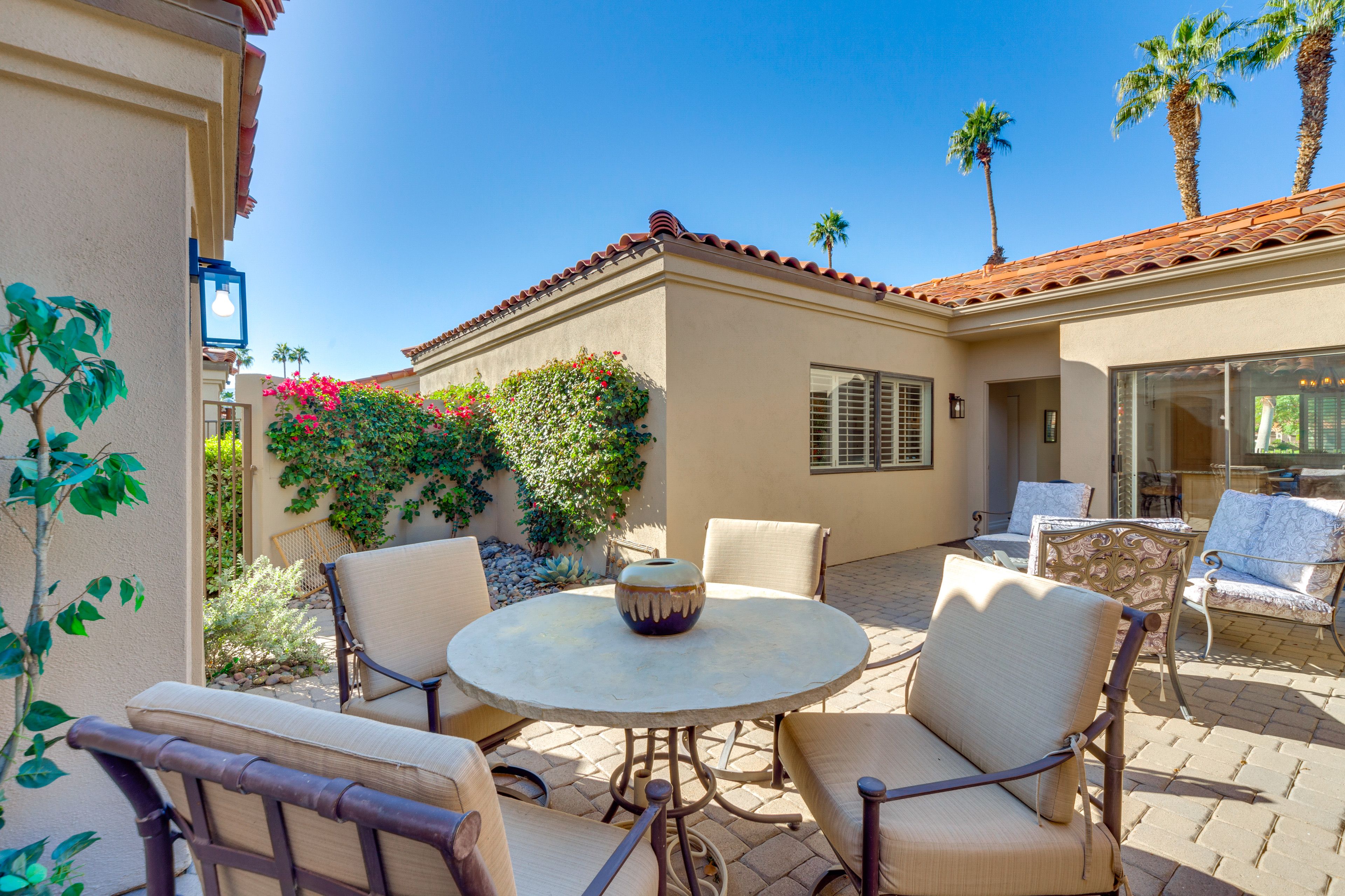 Private Courtyard | Gas Grill | Outdoor Seating & Dining