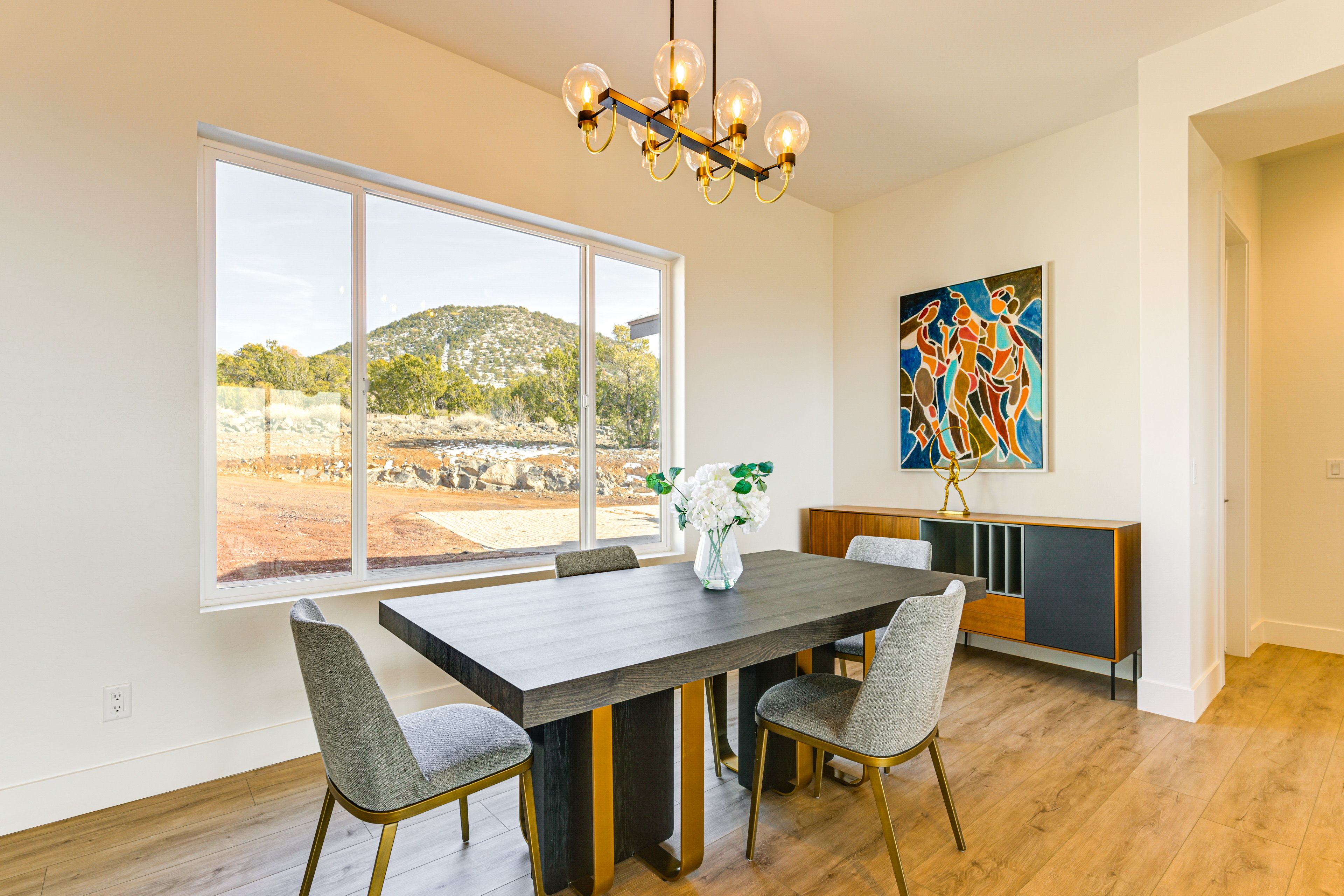 Dining Area | Views