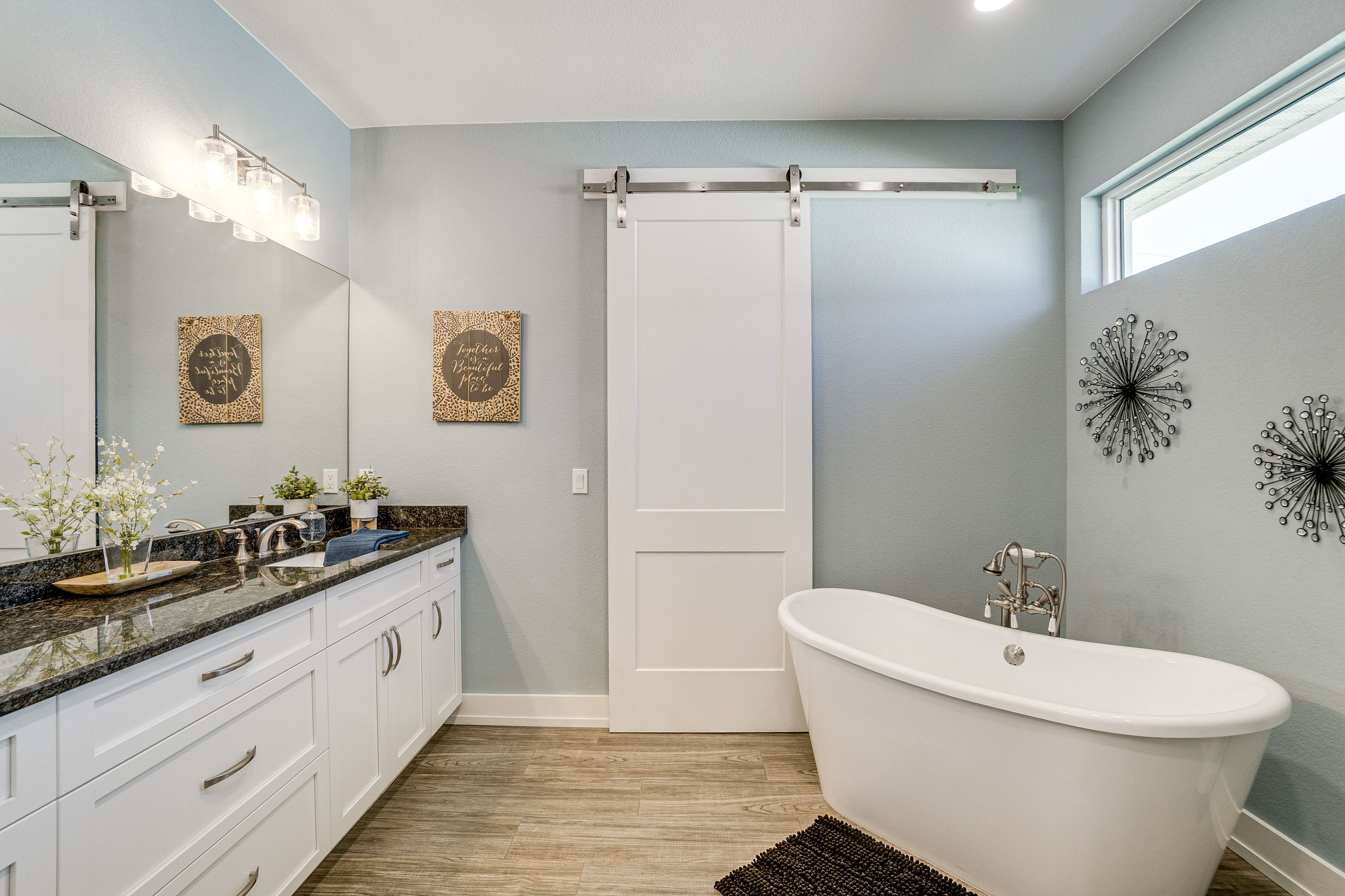 En-Suite Bathroom | Double Sinks | Shower