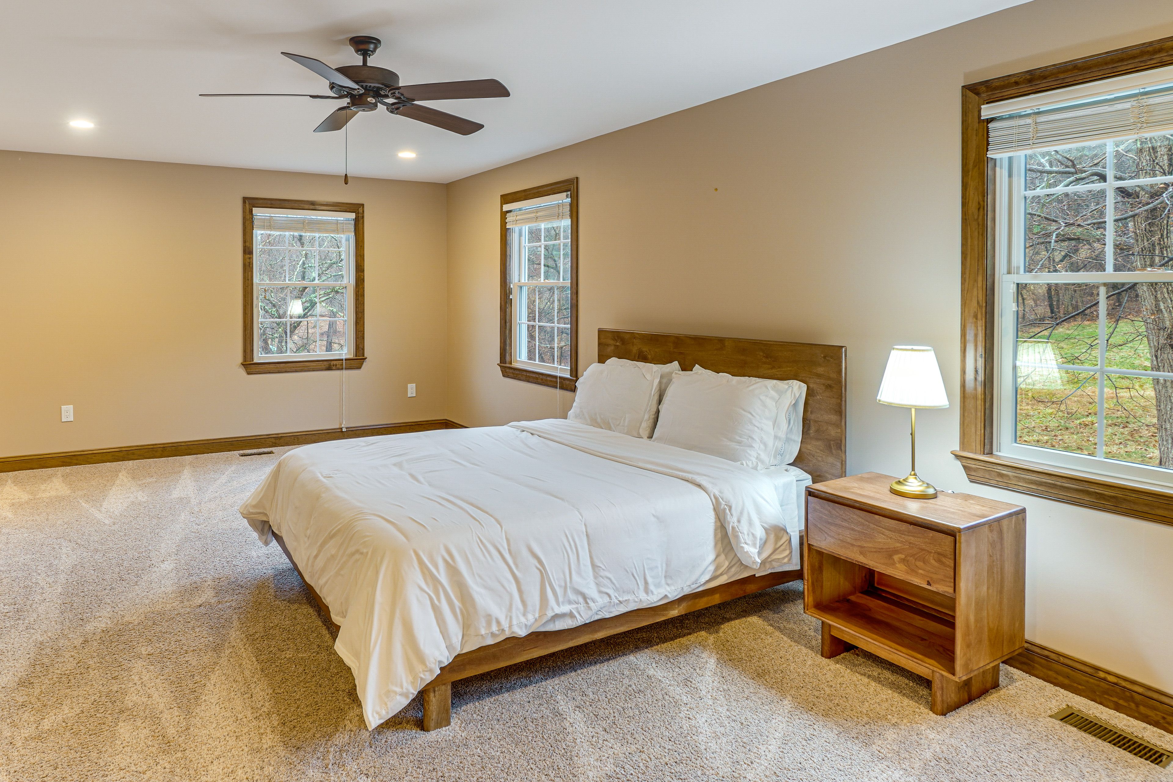 Bedroom 2 | Queen Bed | Main Level