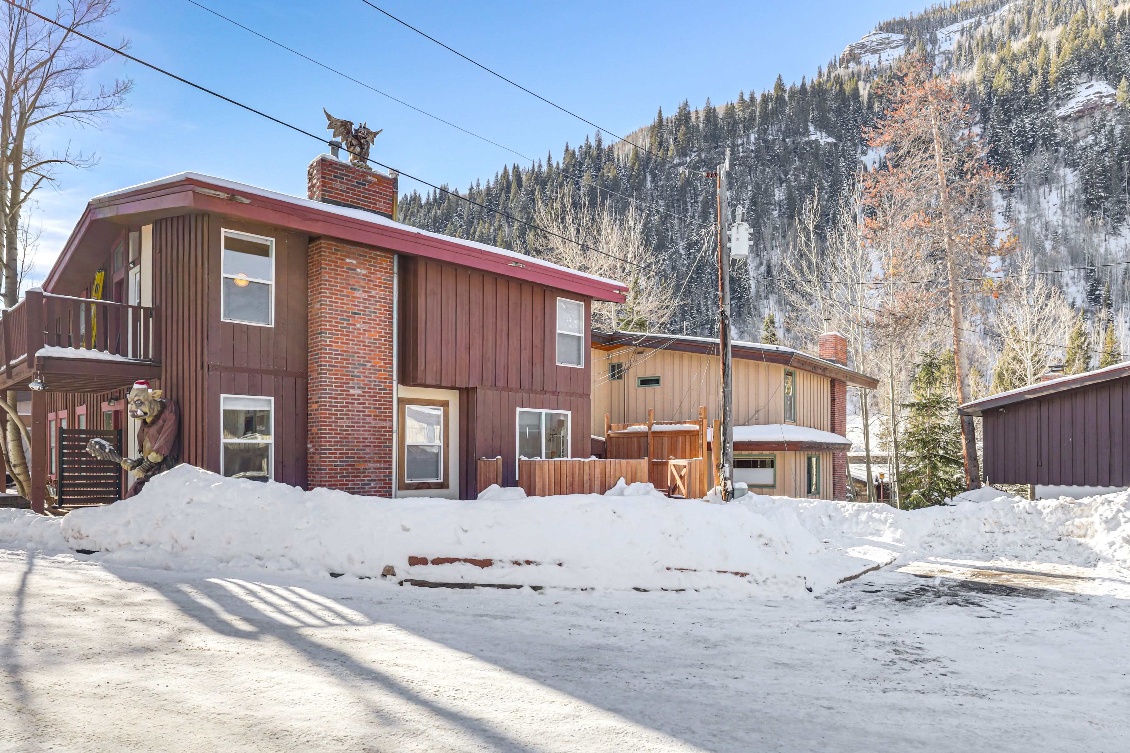 Parking | Assigned Parking Space (1 Vehicle)