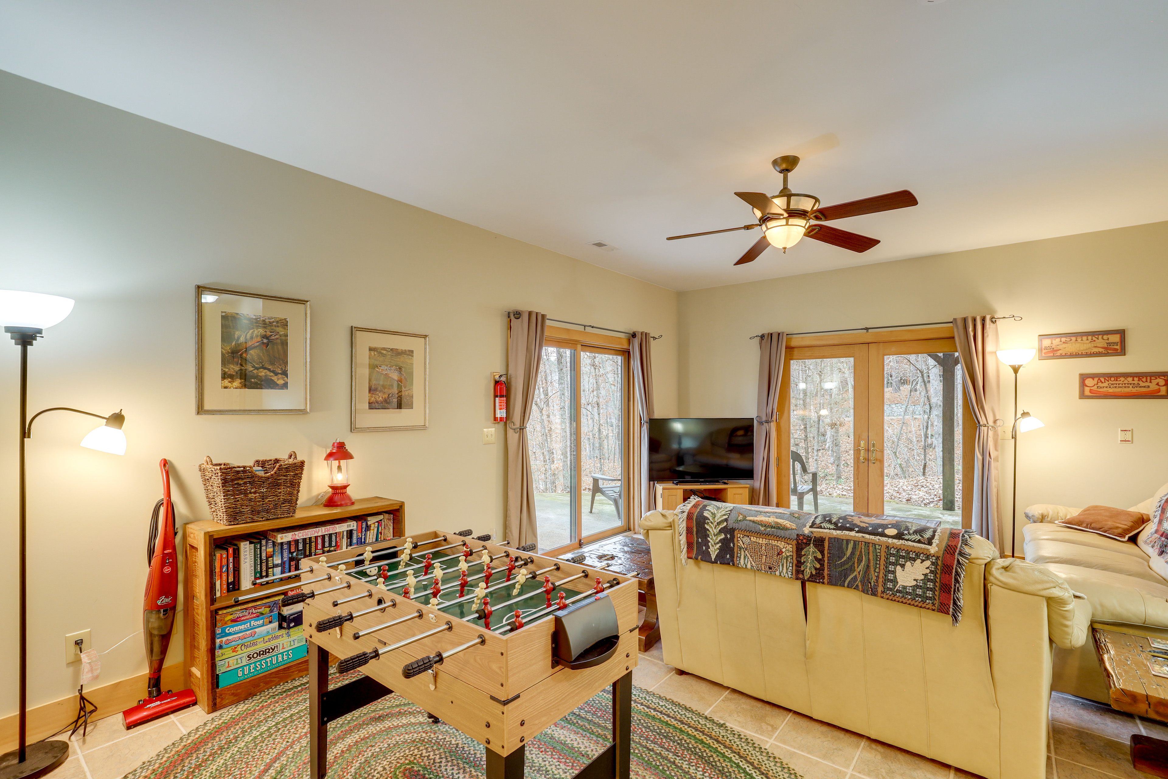 Game Room | Lower Level