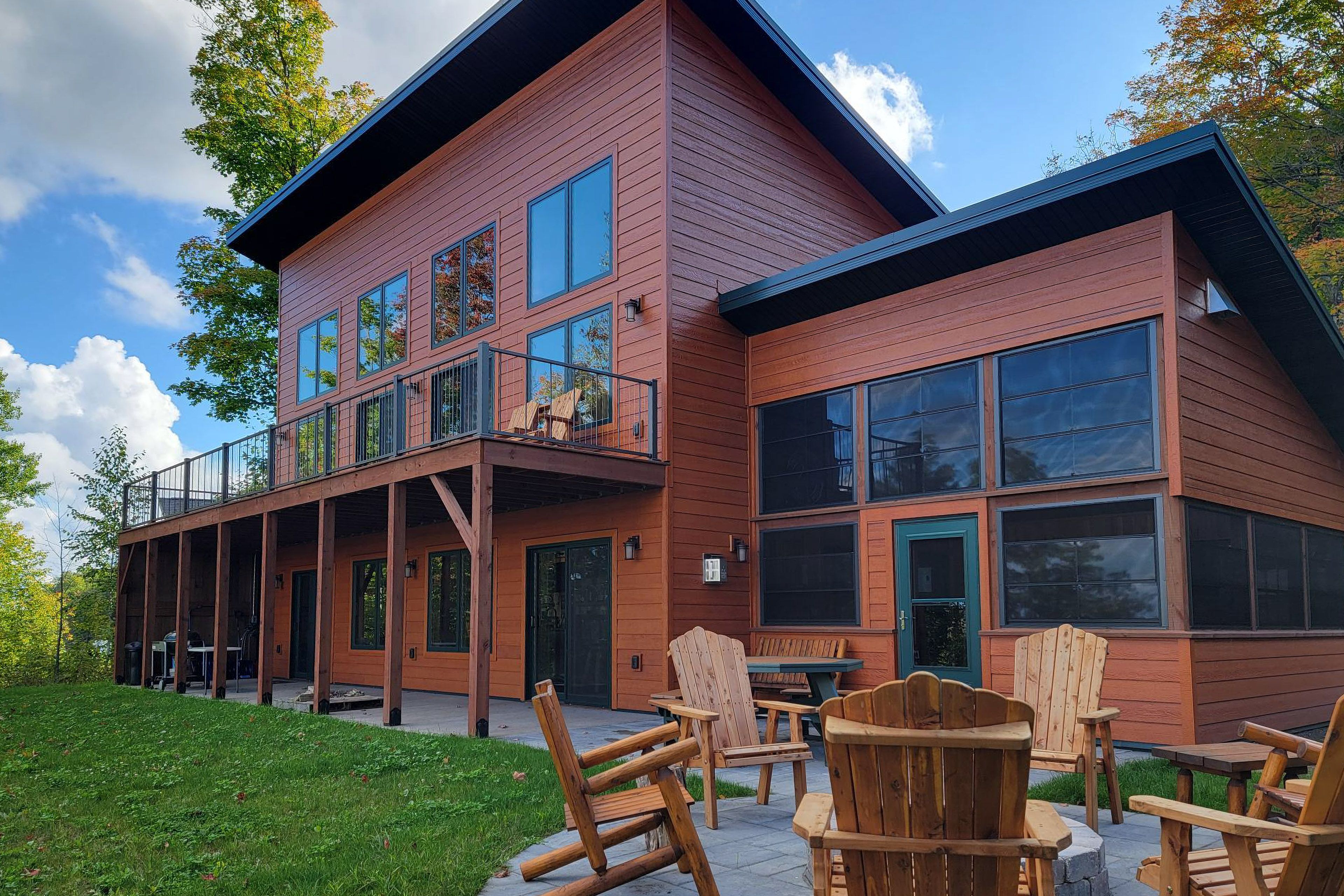 Home Exterior | Summer Views