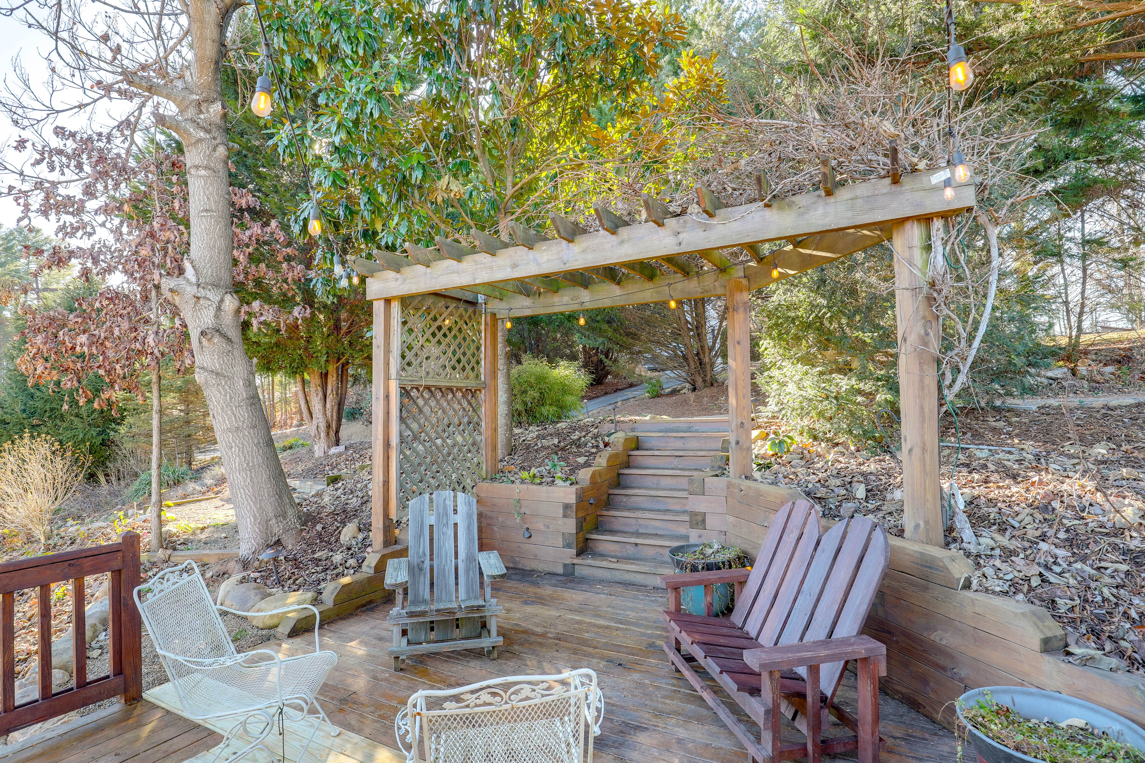 Yard Space | Lounge Area