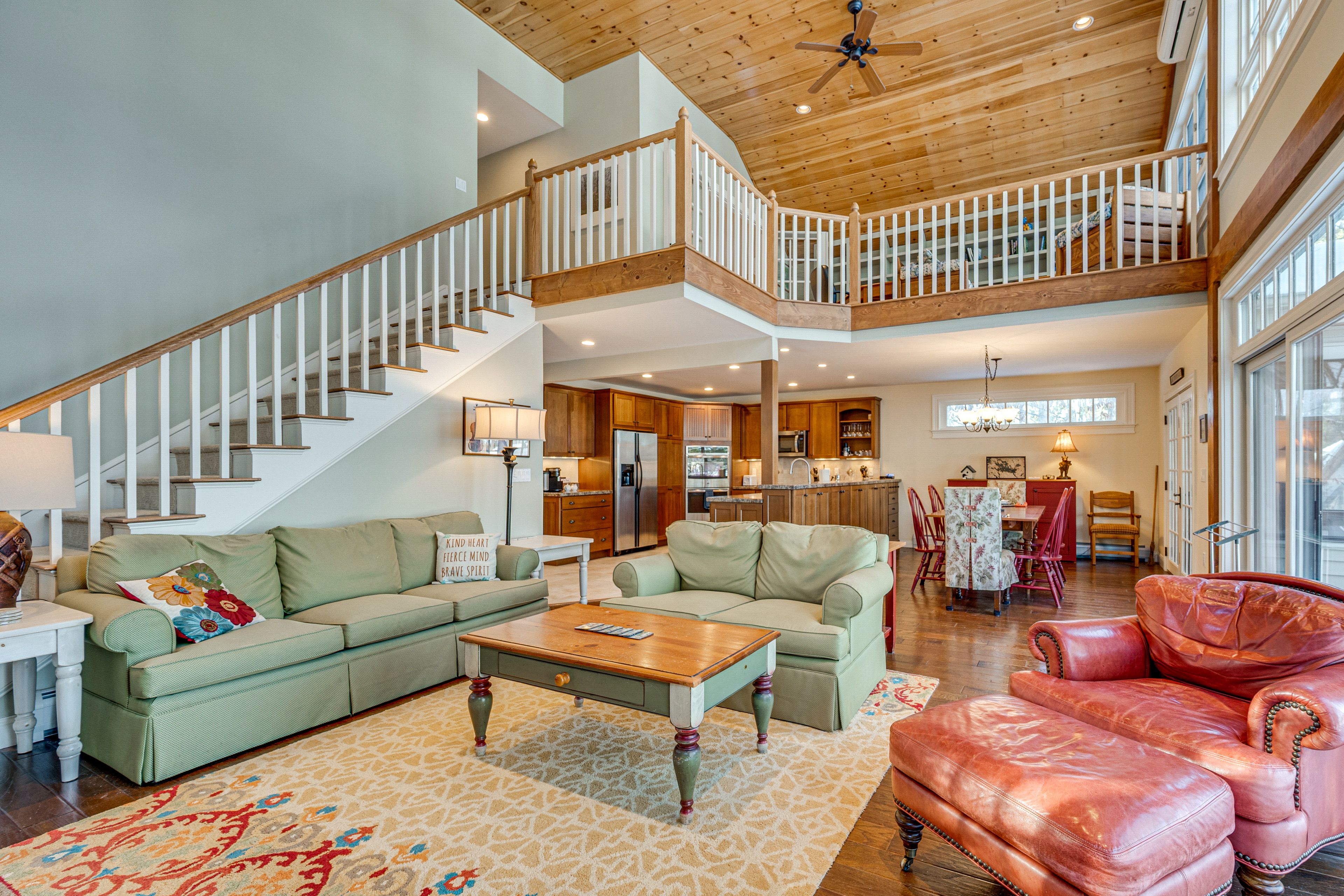 Living Room | Main Level