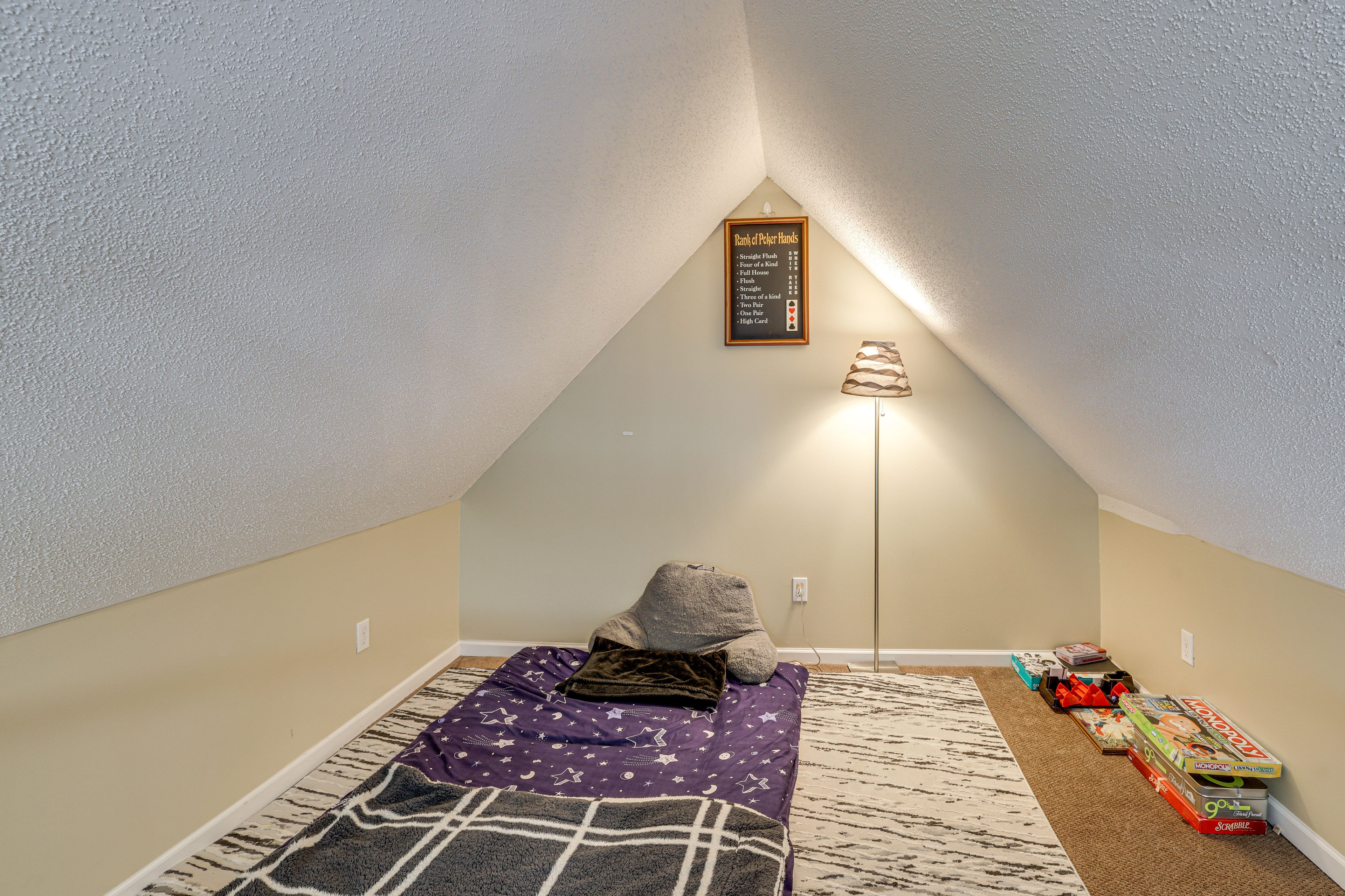 Loft | Twin Floor Mattress | Upper Level