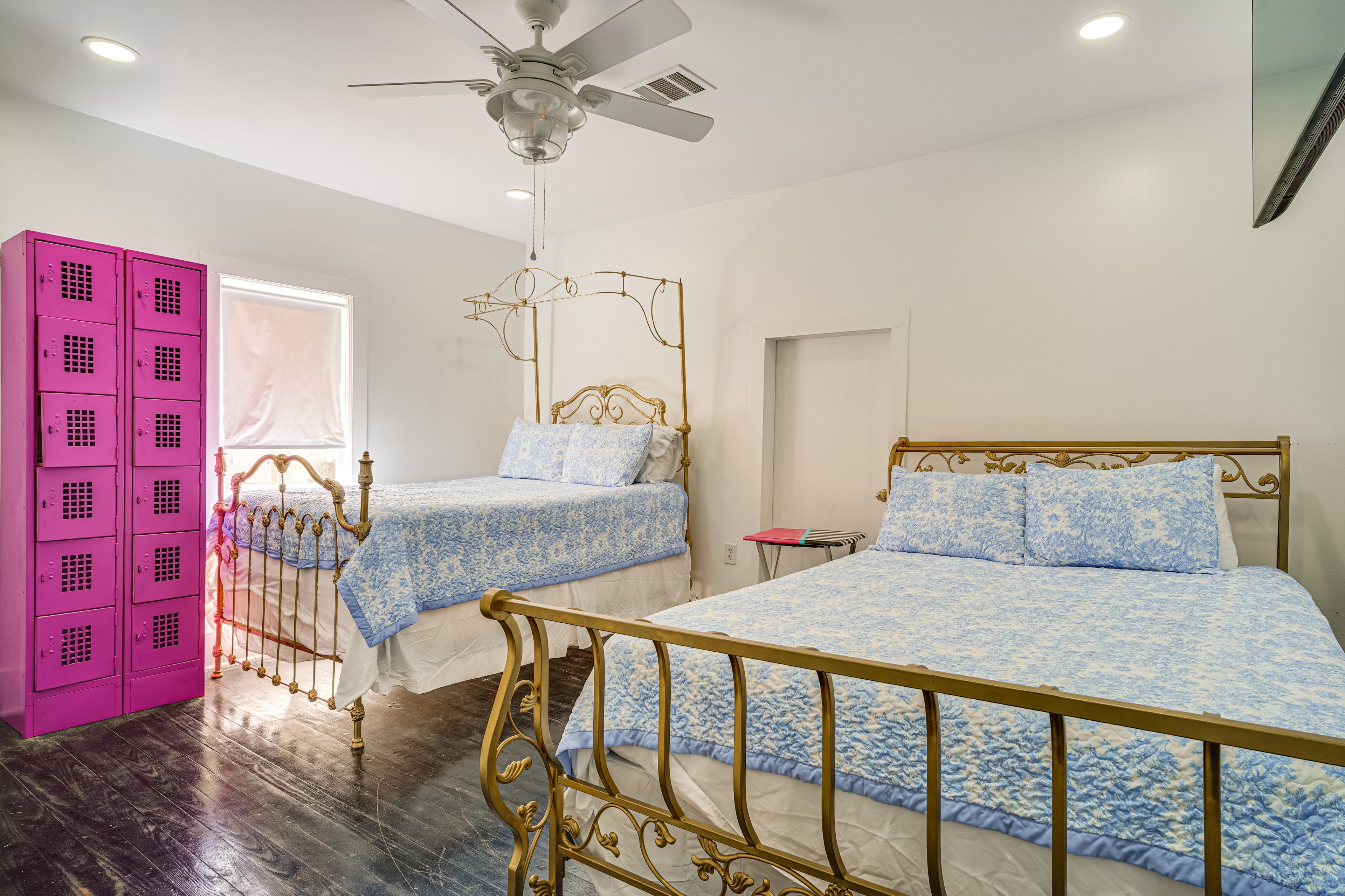 Bedroom 2 | 2 Queen Beds | Smart TV | 2nd Floor