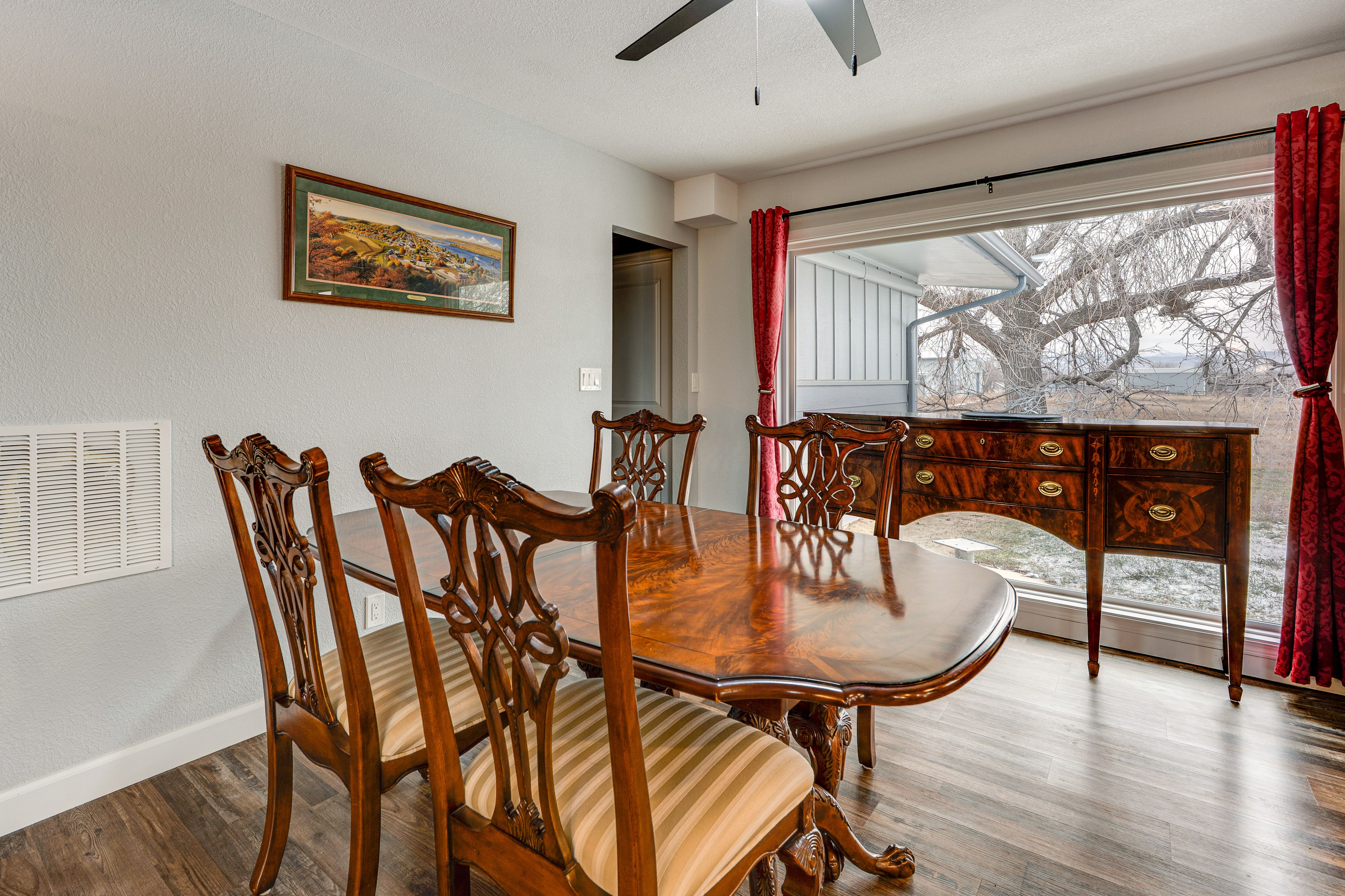 Dining Area | High Chair