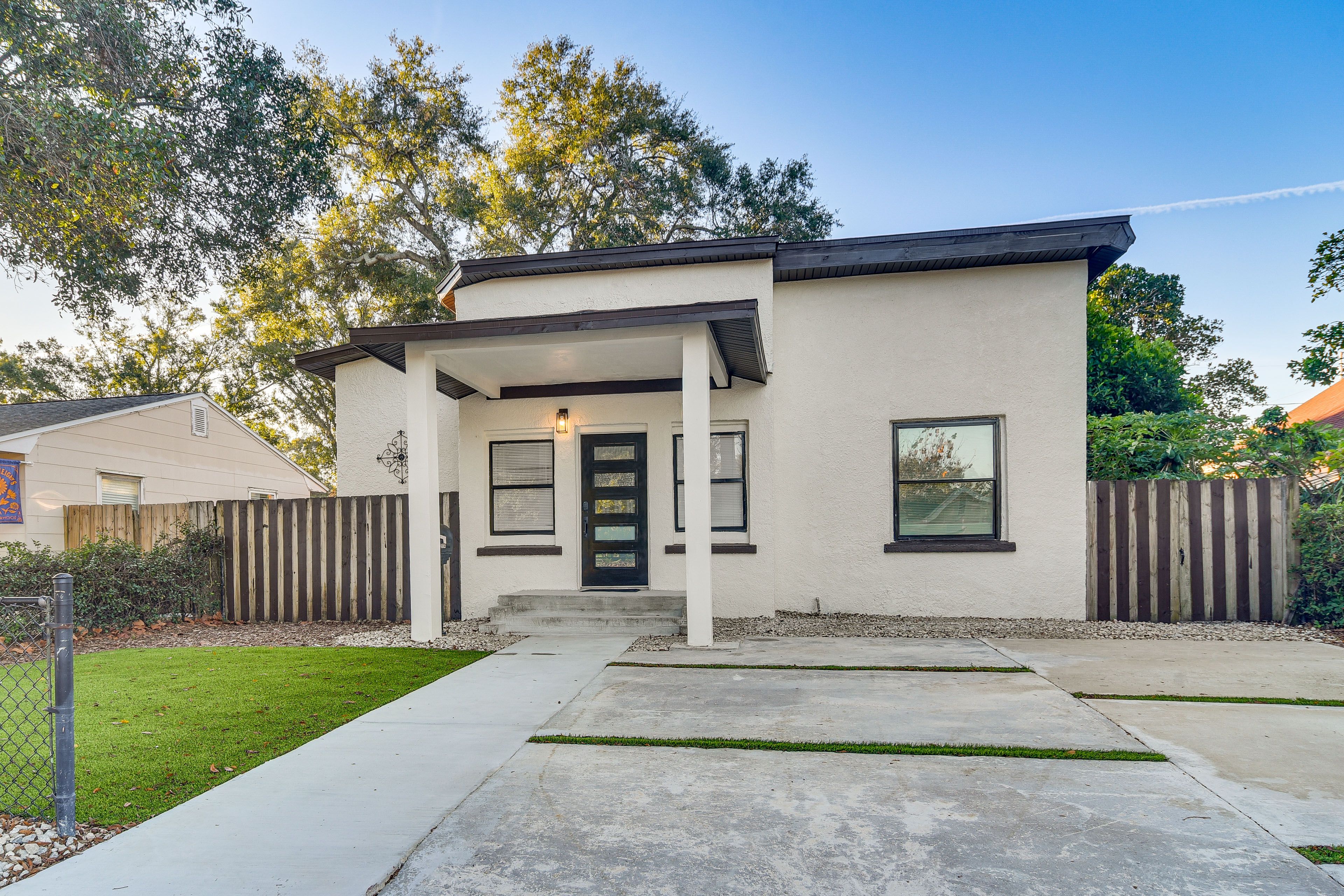 St. Petersburg Vacation Rental | 4BR | 3BA | 1,843 Sq Ft | 2 Steps to Enter