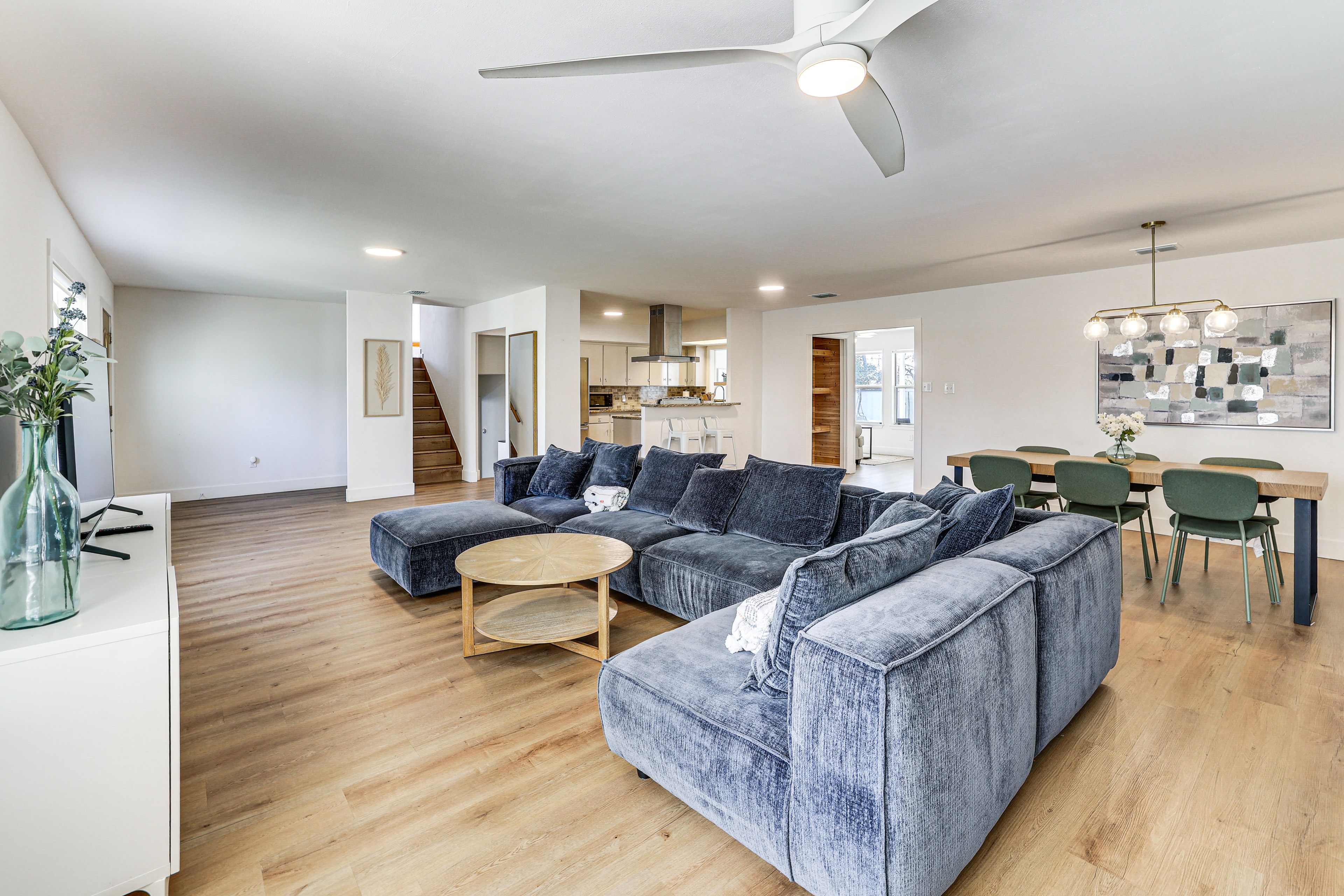 Seguin Vacation Rental | 4BR | 3BA | 3,000 Sq Ft | Stairs Required