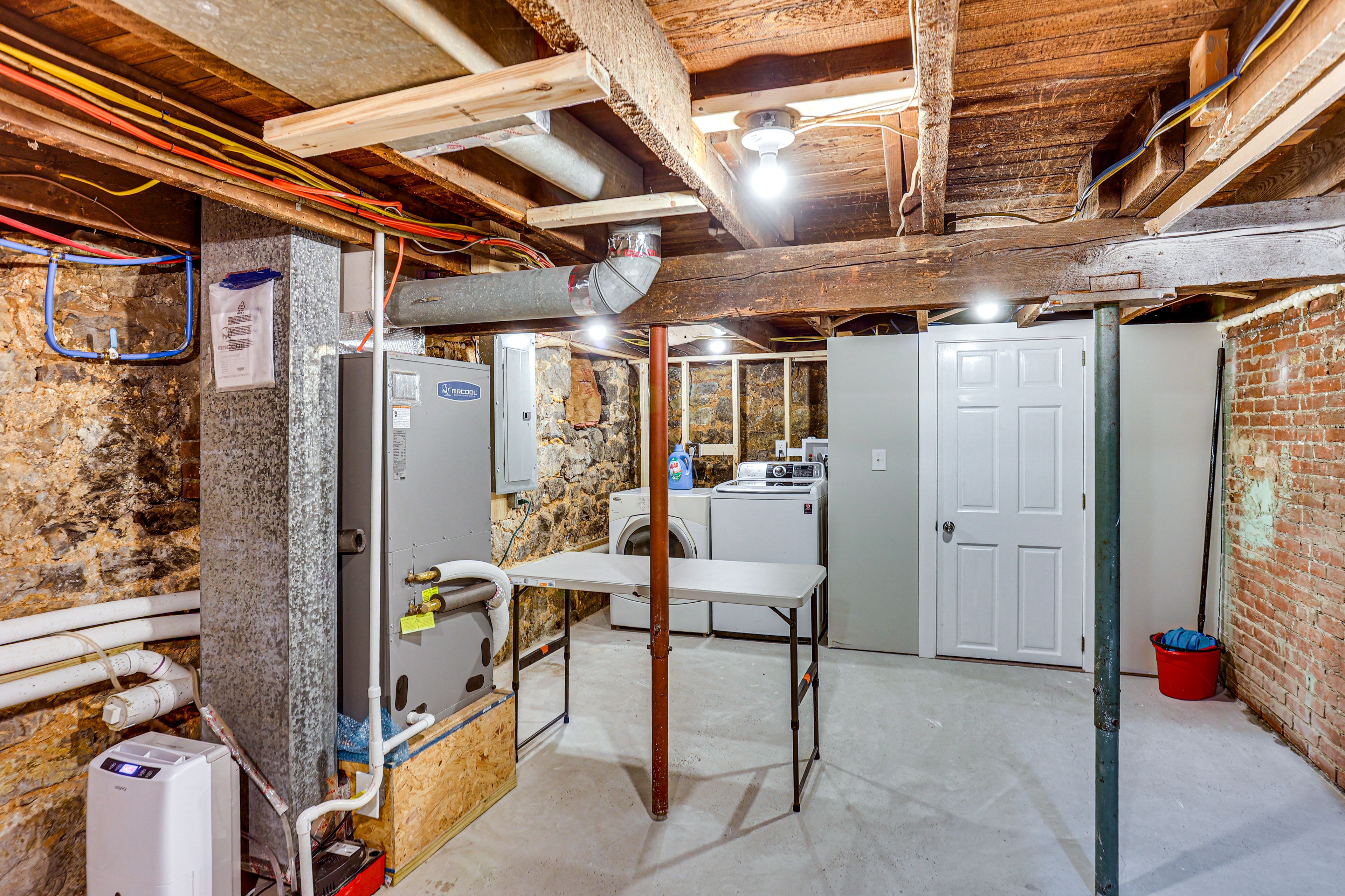 Basement | Washer/Dryer | Lower Level
