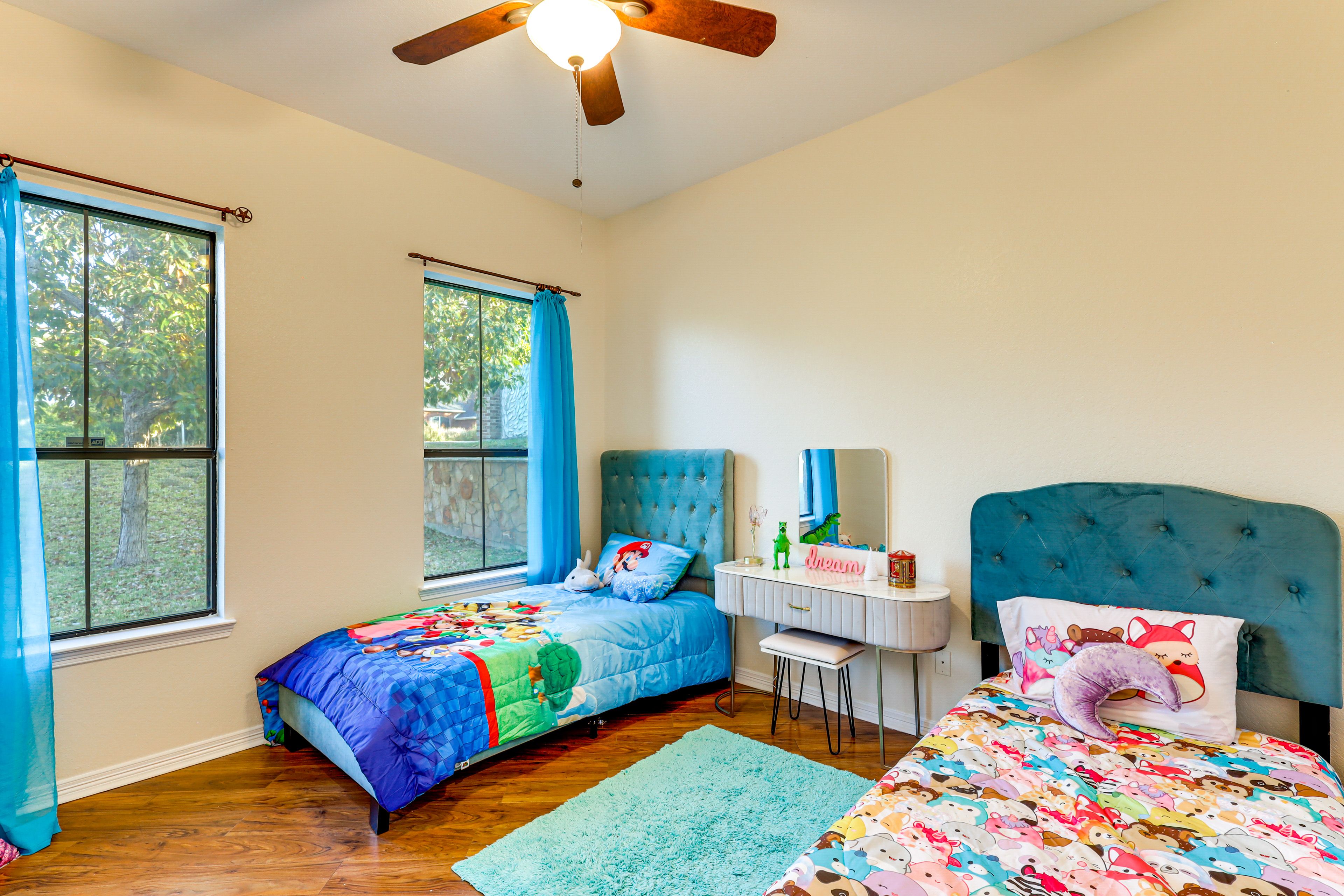 Bedroom 3 | 2 Twin Beds