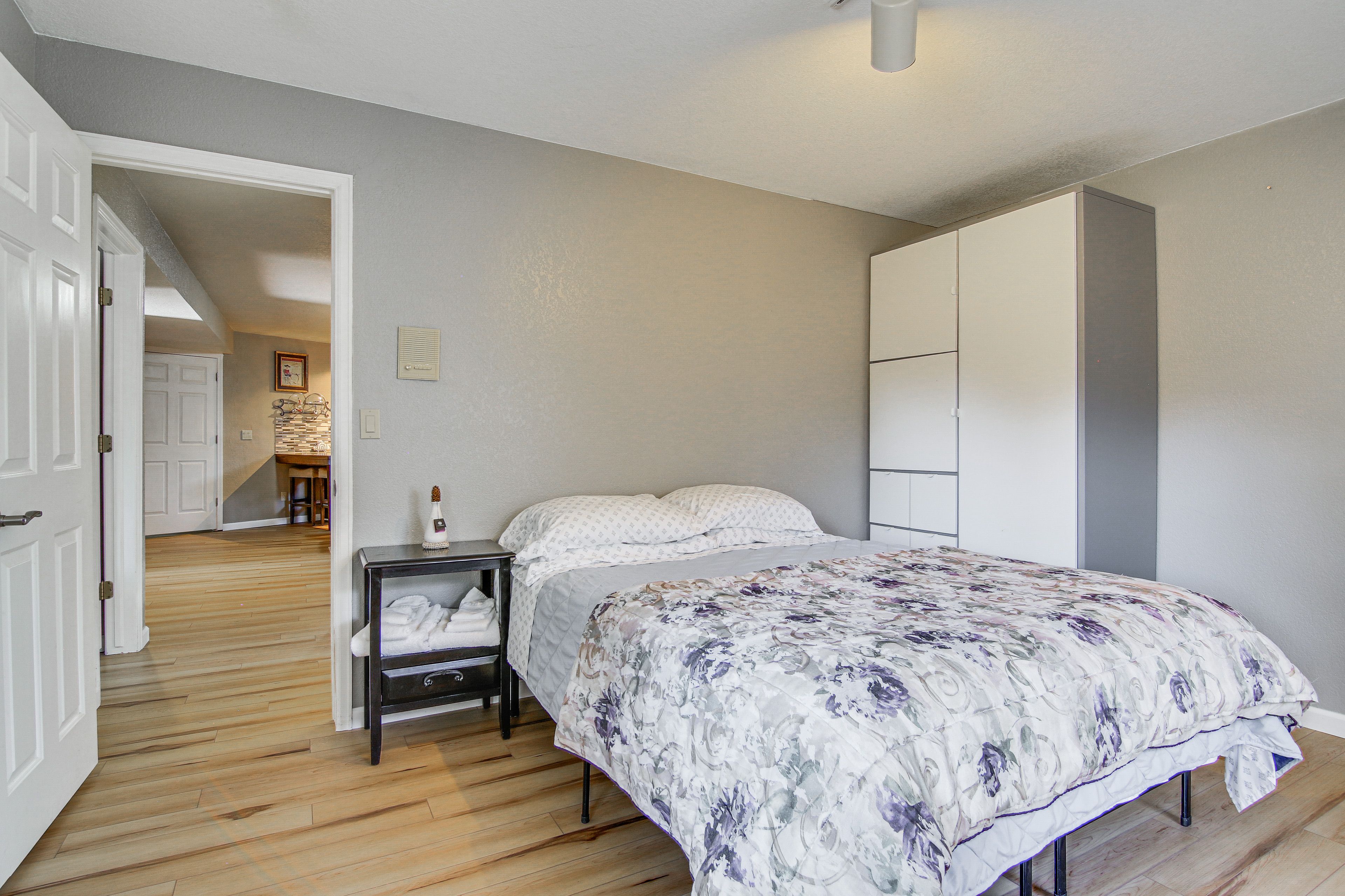 Bedroom 1 | Queen Bed | Linens Provided