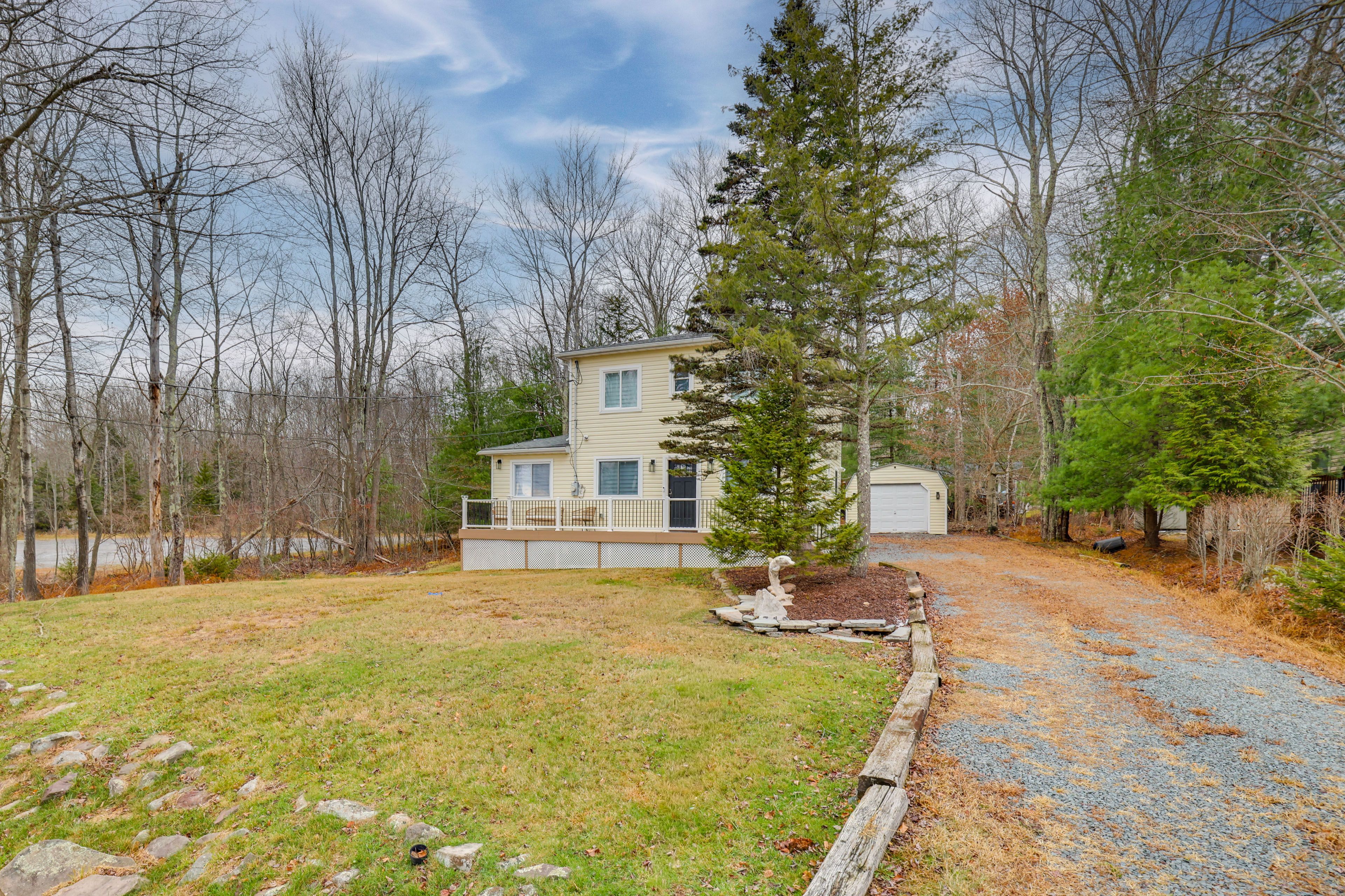 Parking | Driveway (4 Vehicles)
