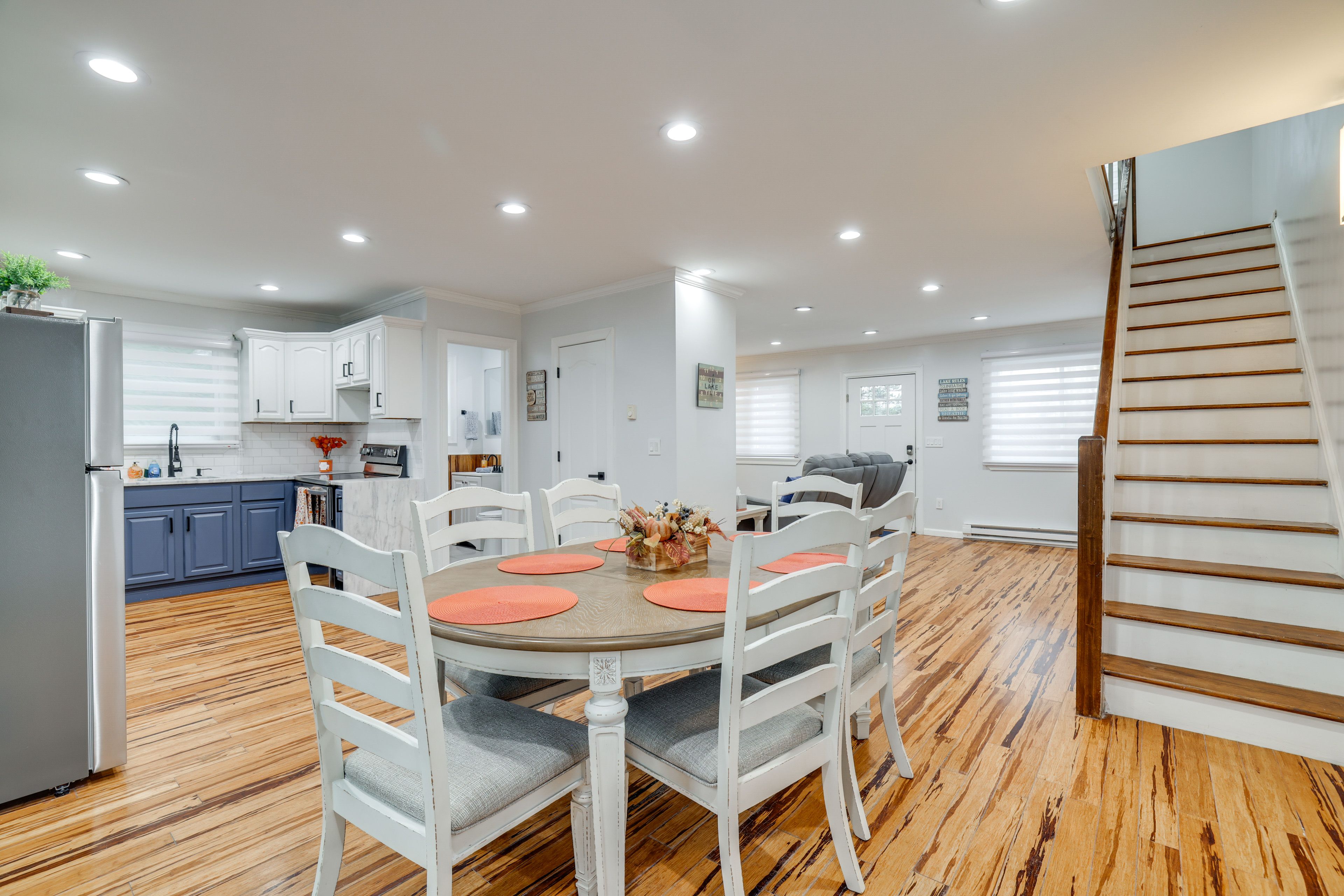 Dining Table | Dishware & Flatware | 1st Floor