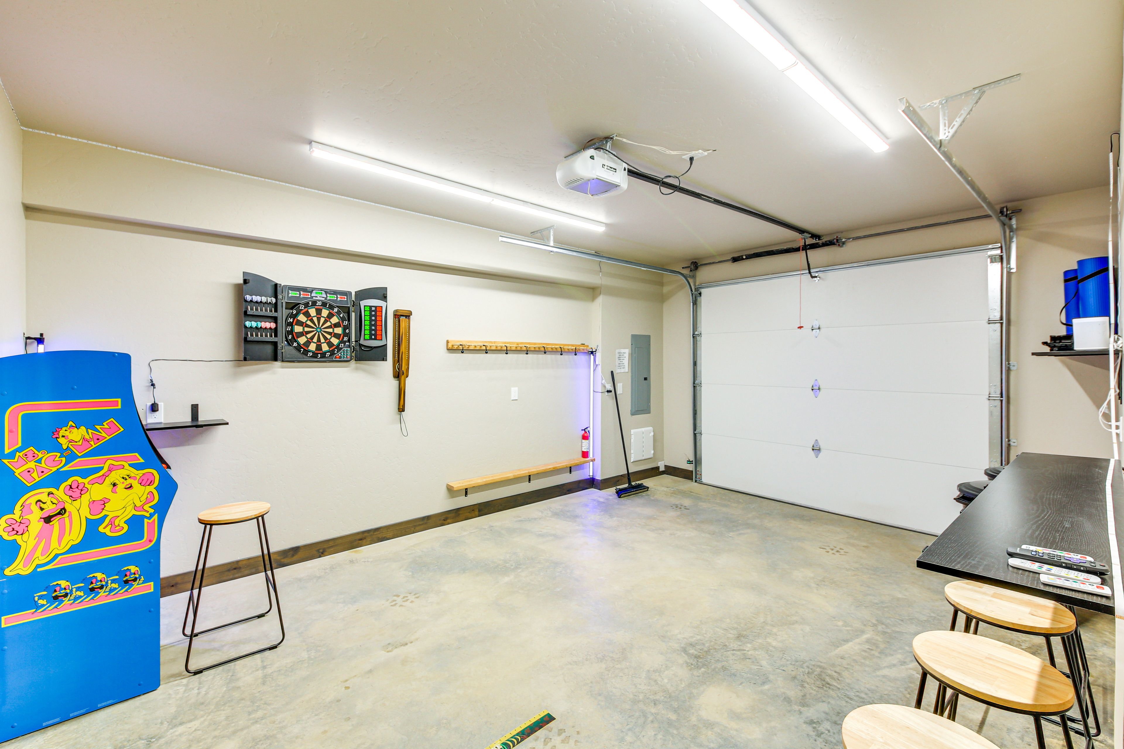 Garage Game Room | Arcade Machine | 1st Floor