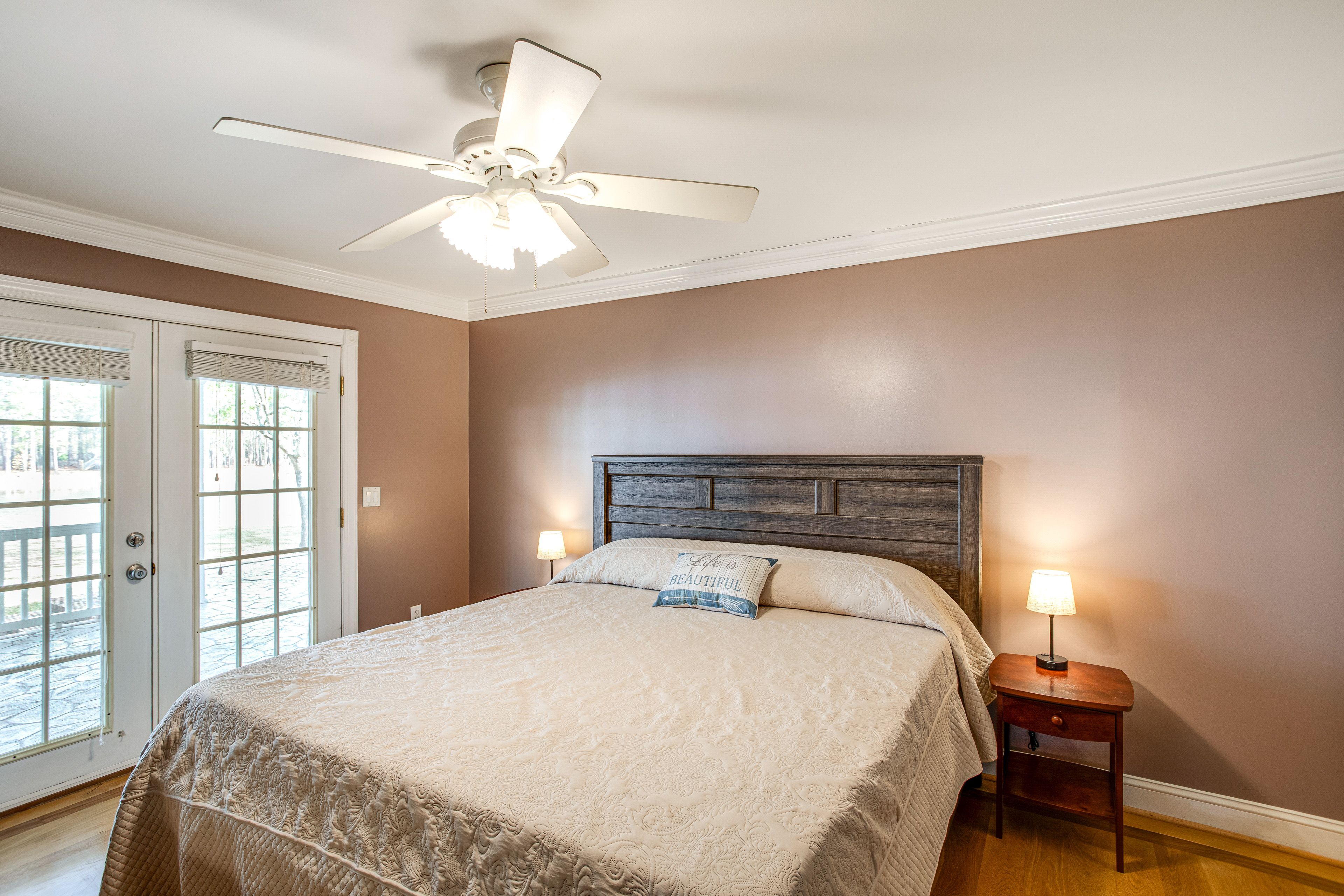 Bedroom 2 | King Bed