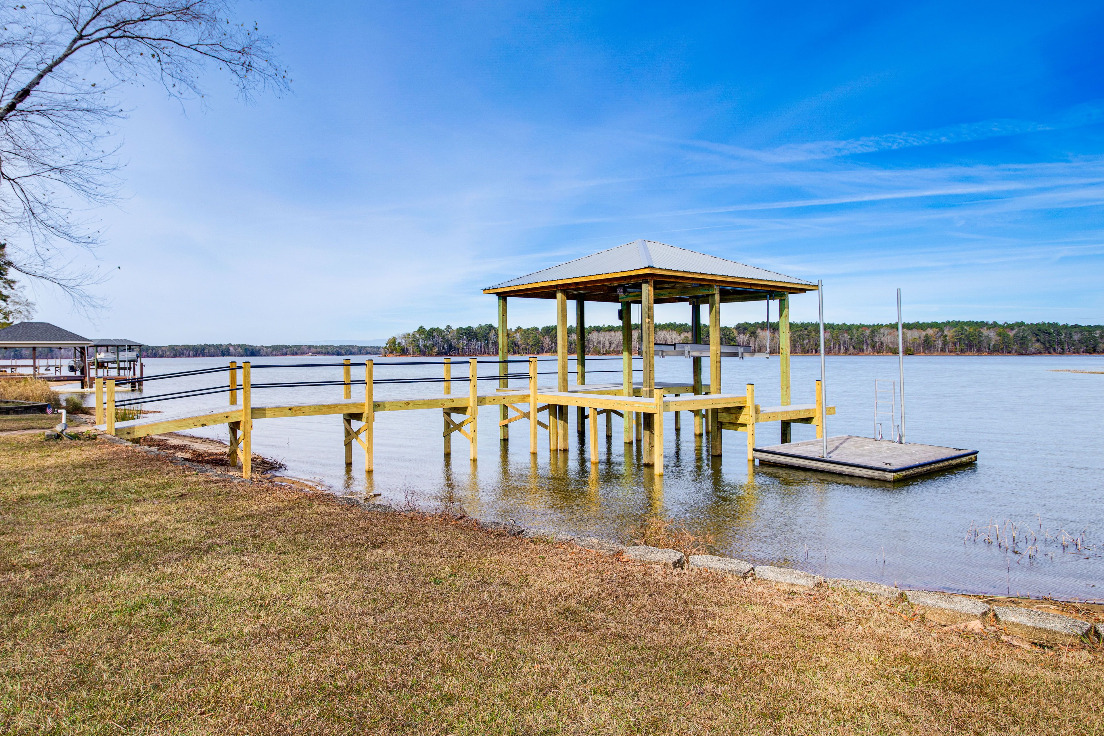 Private Boat Dock & Ramp