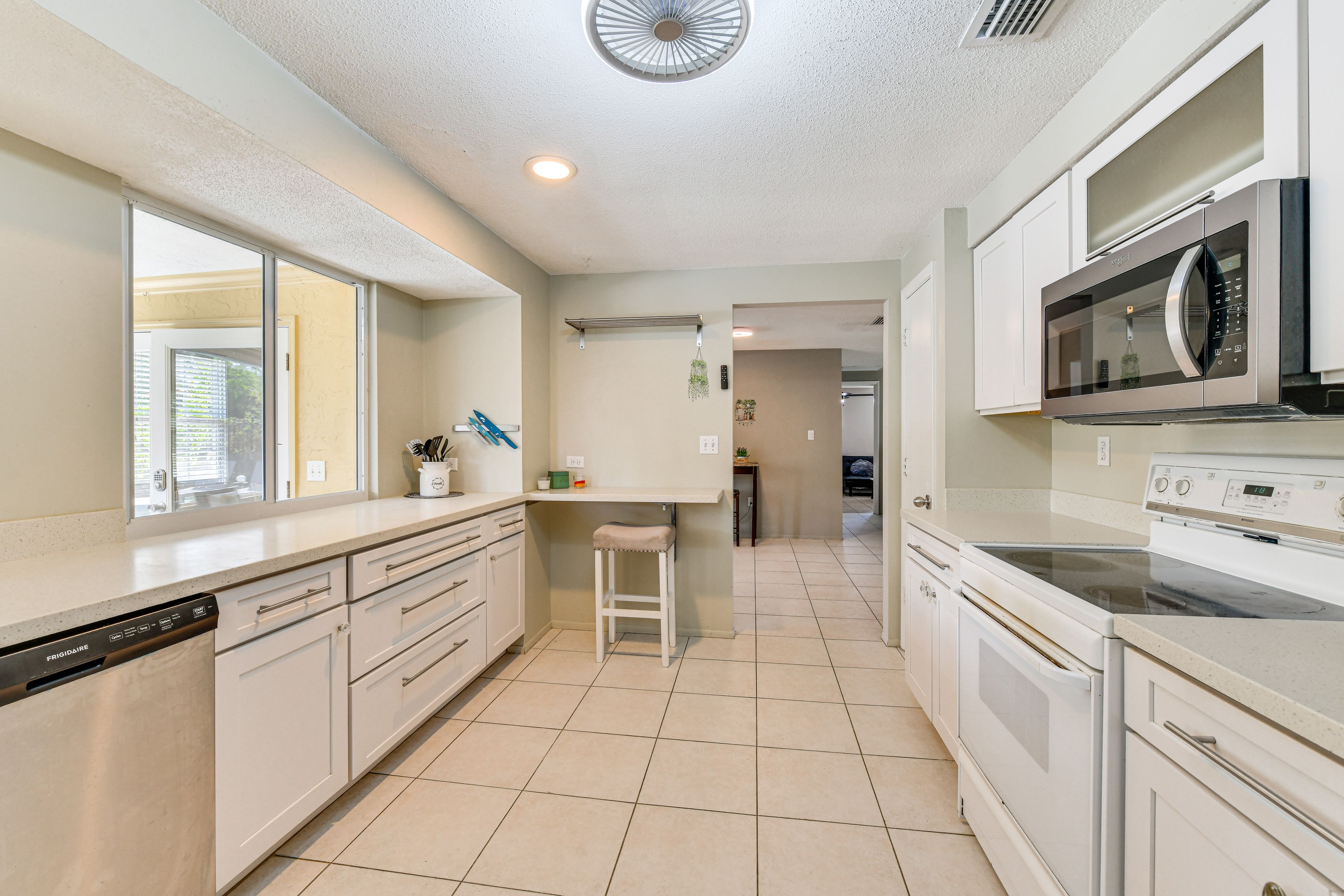 Kitchen | Keurig Coffee Maker