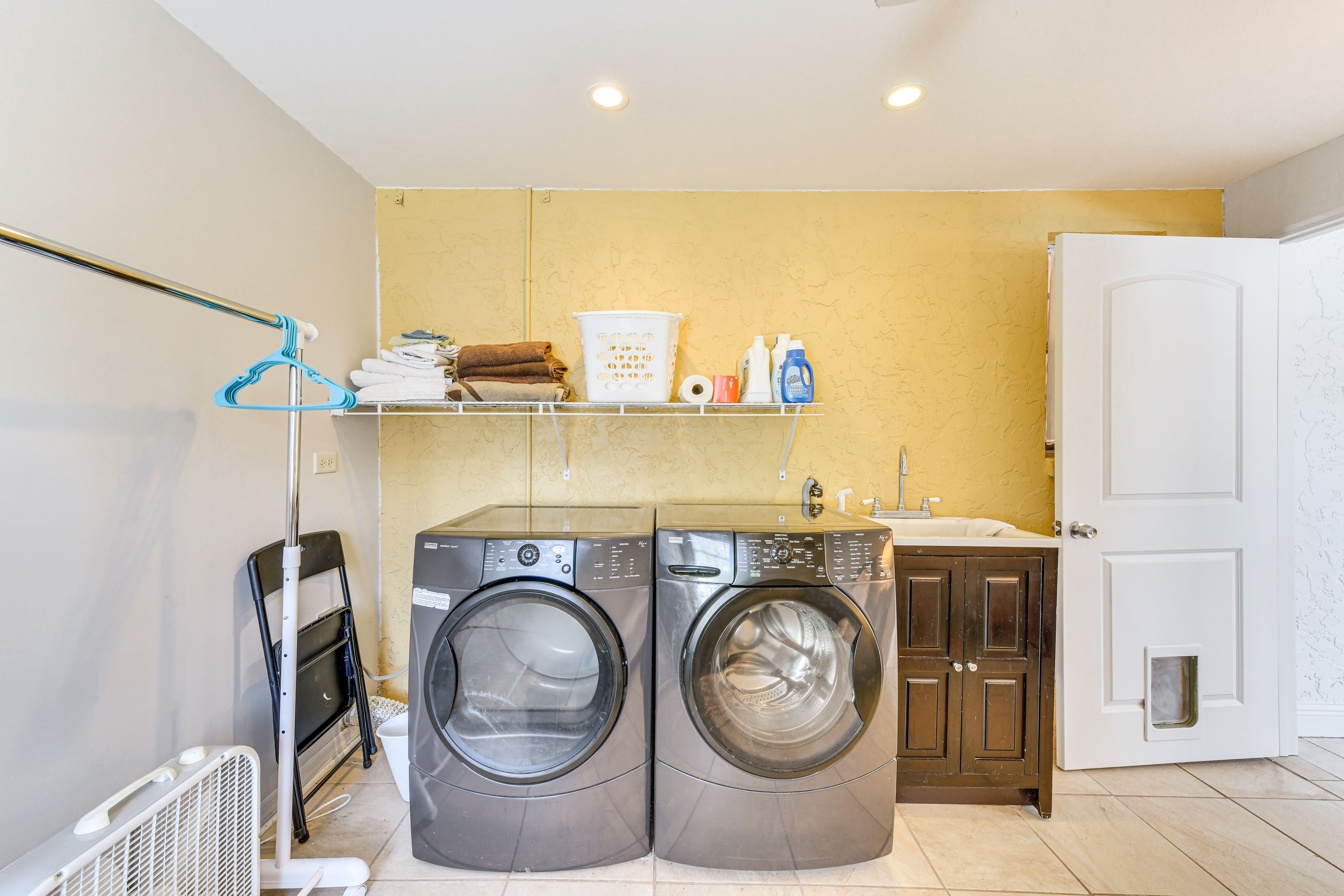 In-Unit Laundry