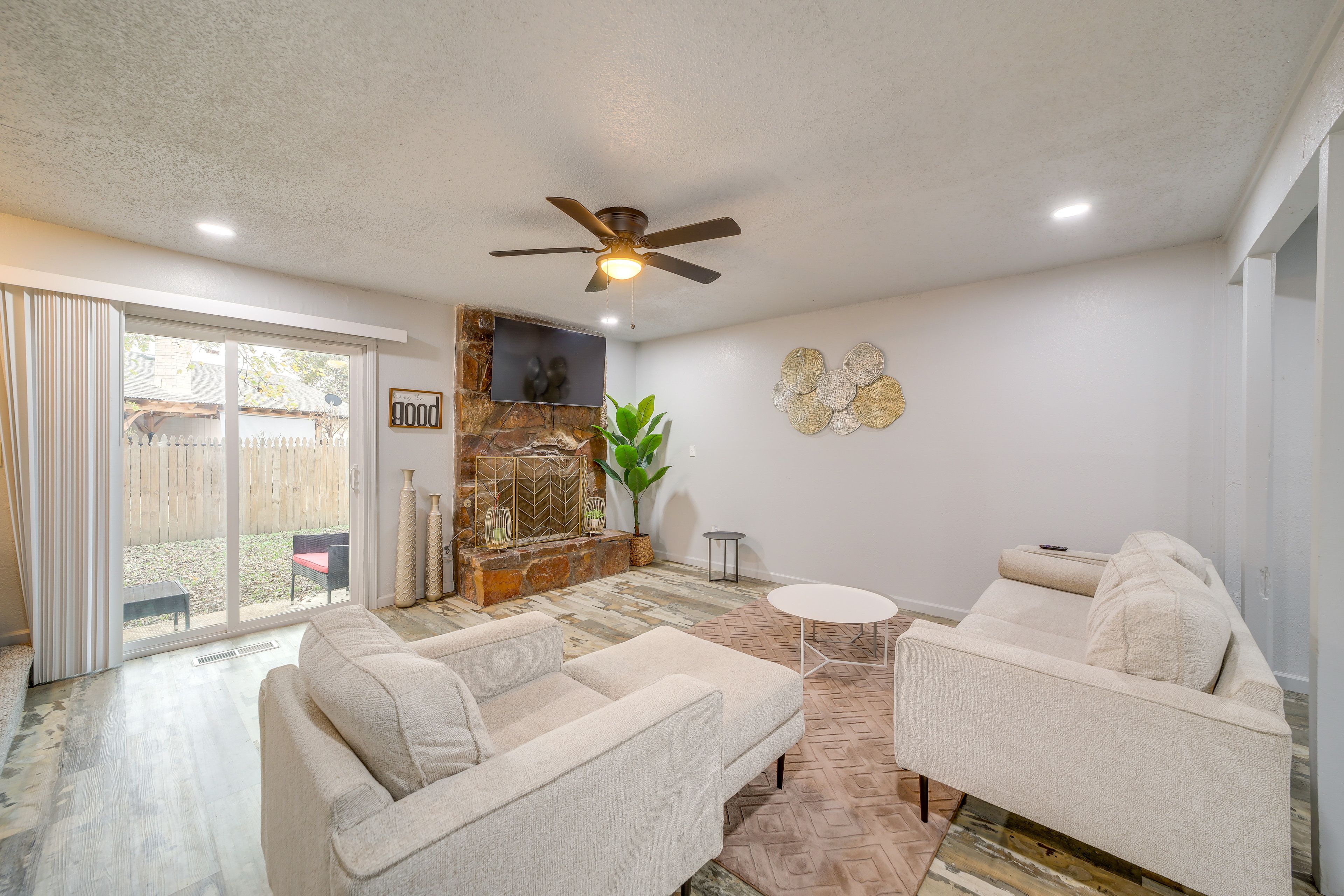 Tulsa Vacation Rental | 2BR | 1.5BA | 1,307 Sq Ft | Stairs Required