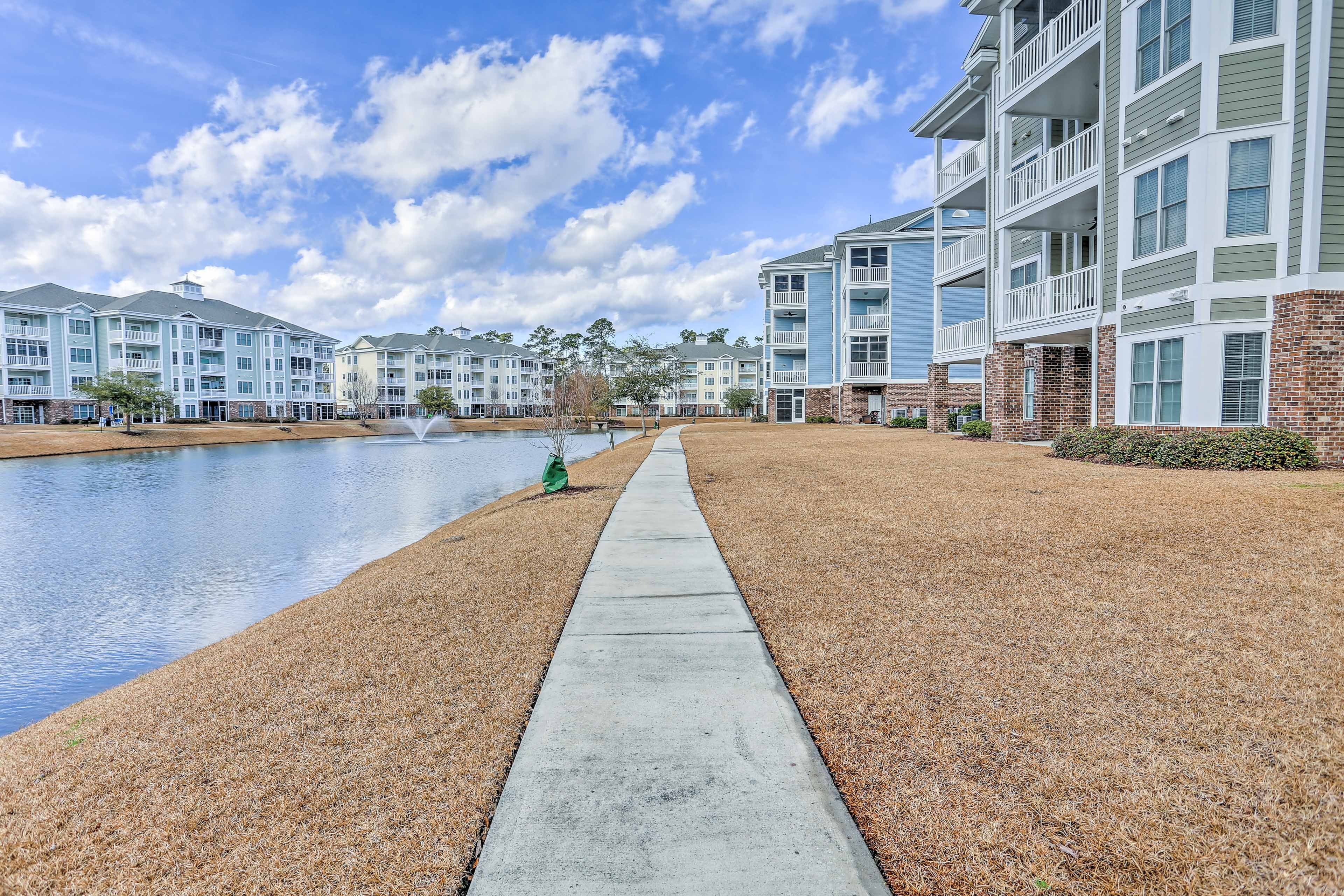 Community Pond | Walking Trails